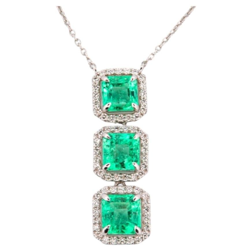 Emeralds & Diamonds Necklace Pendant 4.71ct Natural Green Colombian Emerald 18K