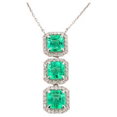 Emeralds & Diamonds Necklace Pendant 4.71ct Natural Green Colombian Emerald 18K