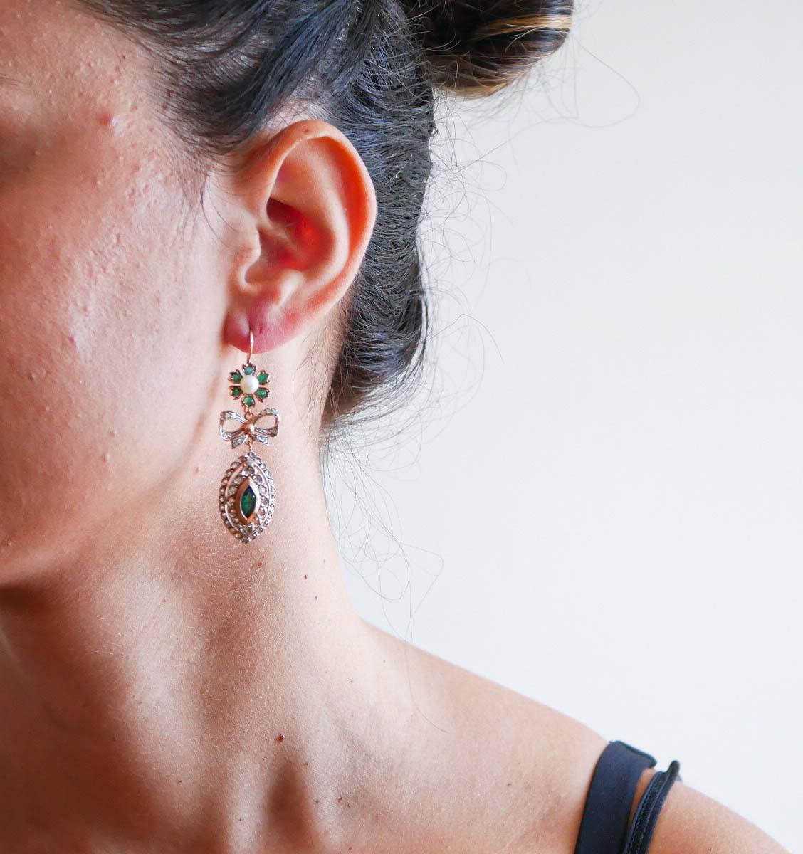 Taille mixte Boucles d'oreilles en argent, émeraudes, diamants, perles, or rose en vente
