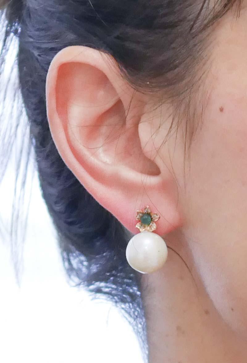 Emeralds, Diamonds, Pearls, Rose Gold Earrings In New Condition In Marcianise, Marcianise (CE)