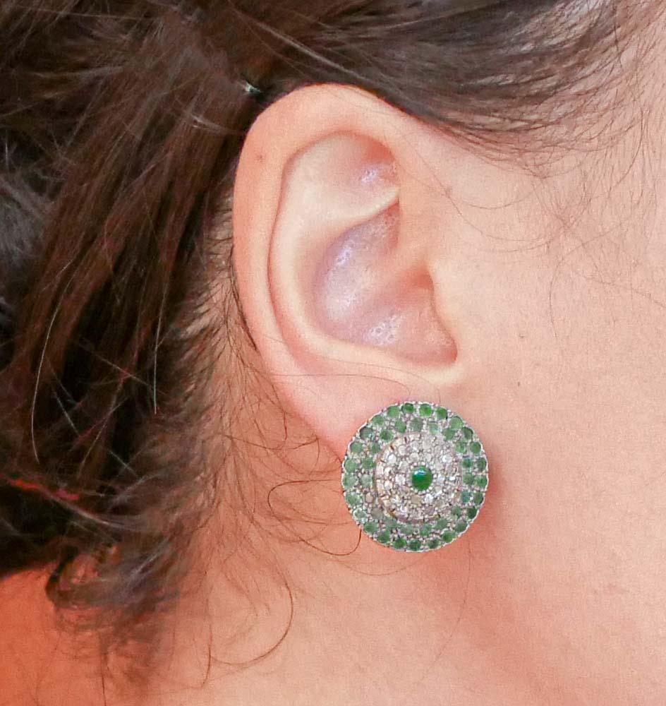 Emeralds, Diamonds, Rose Gold and Silver Earrings. In New Condition For Sale In Marcianise, Marcianise (CE)