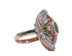 Smaragde, Diamanten, Rose Gold und Silber Ring.