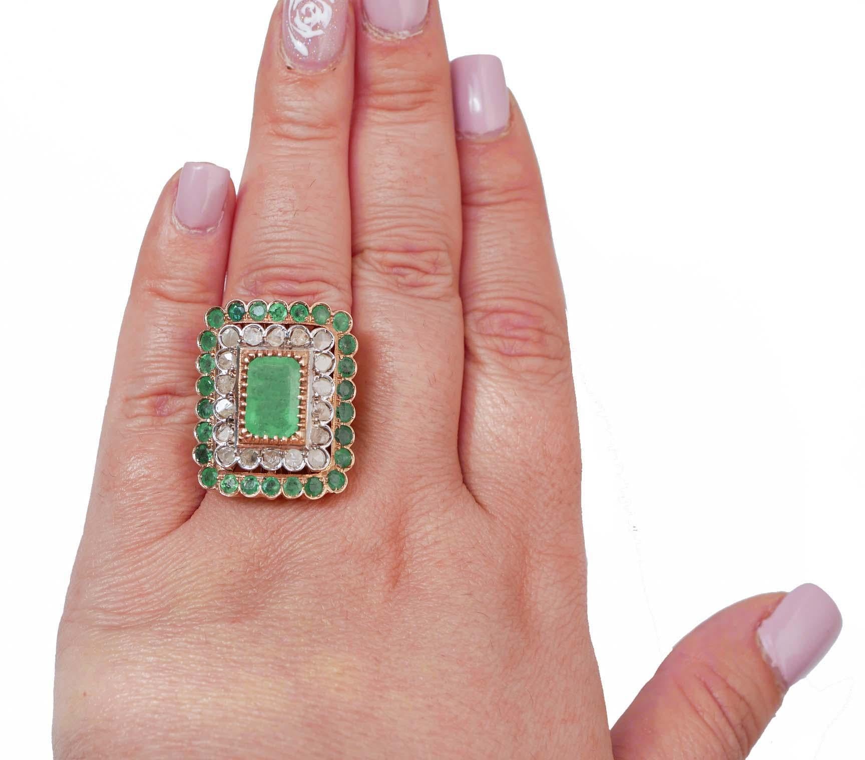 Taille mixte Emeralds, Diamonds, Rose Gold and Silver Ring. en vente