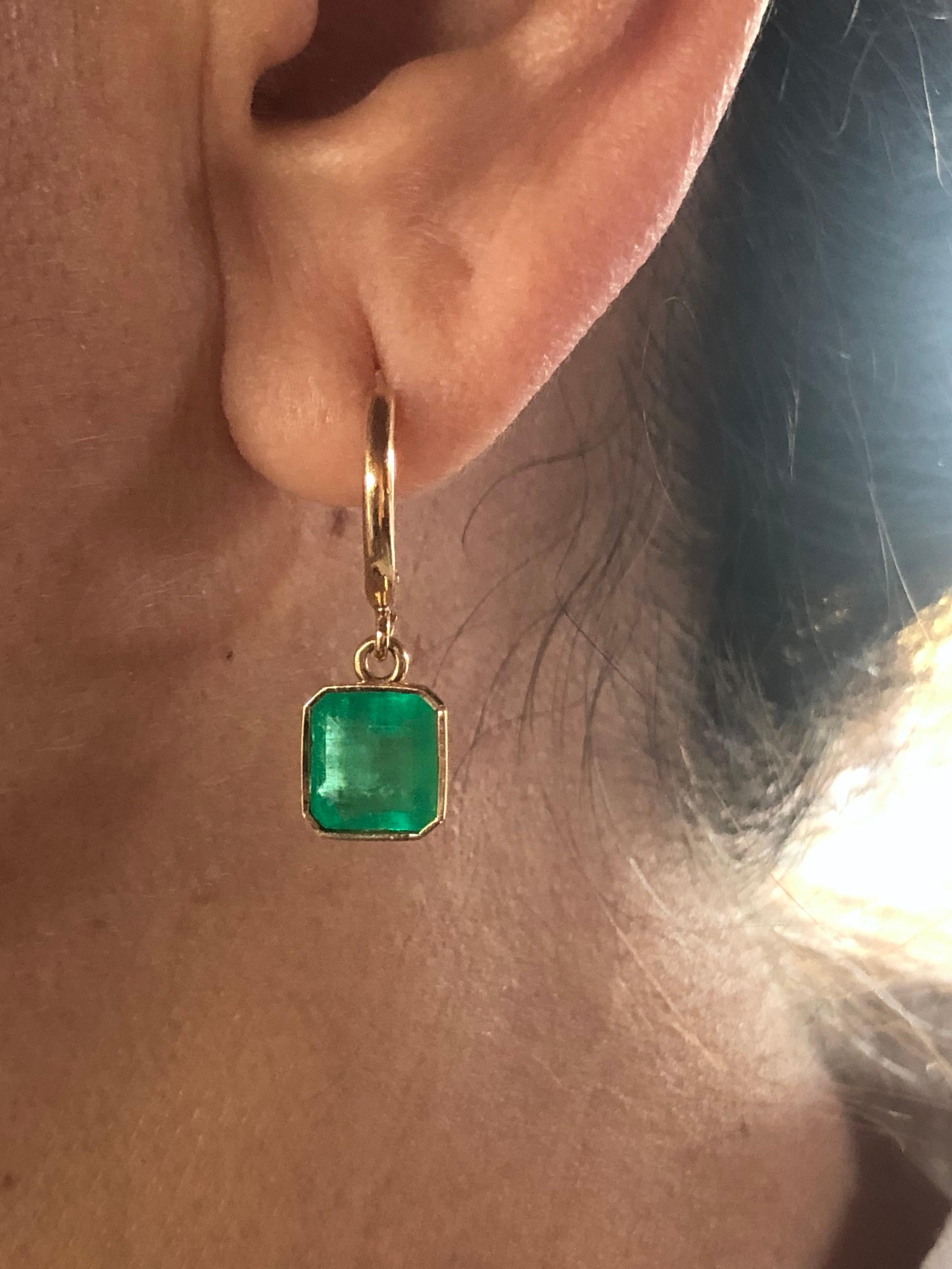 Emerald Cut Emeralds Maravellous Drop 4.90 Carat Natural Colombian Emerald Earrings 18K