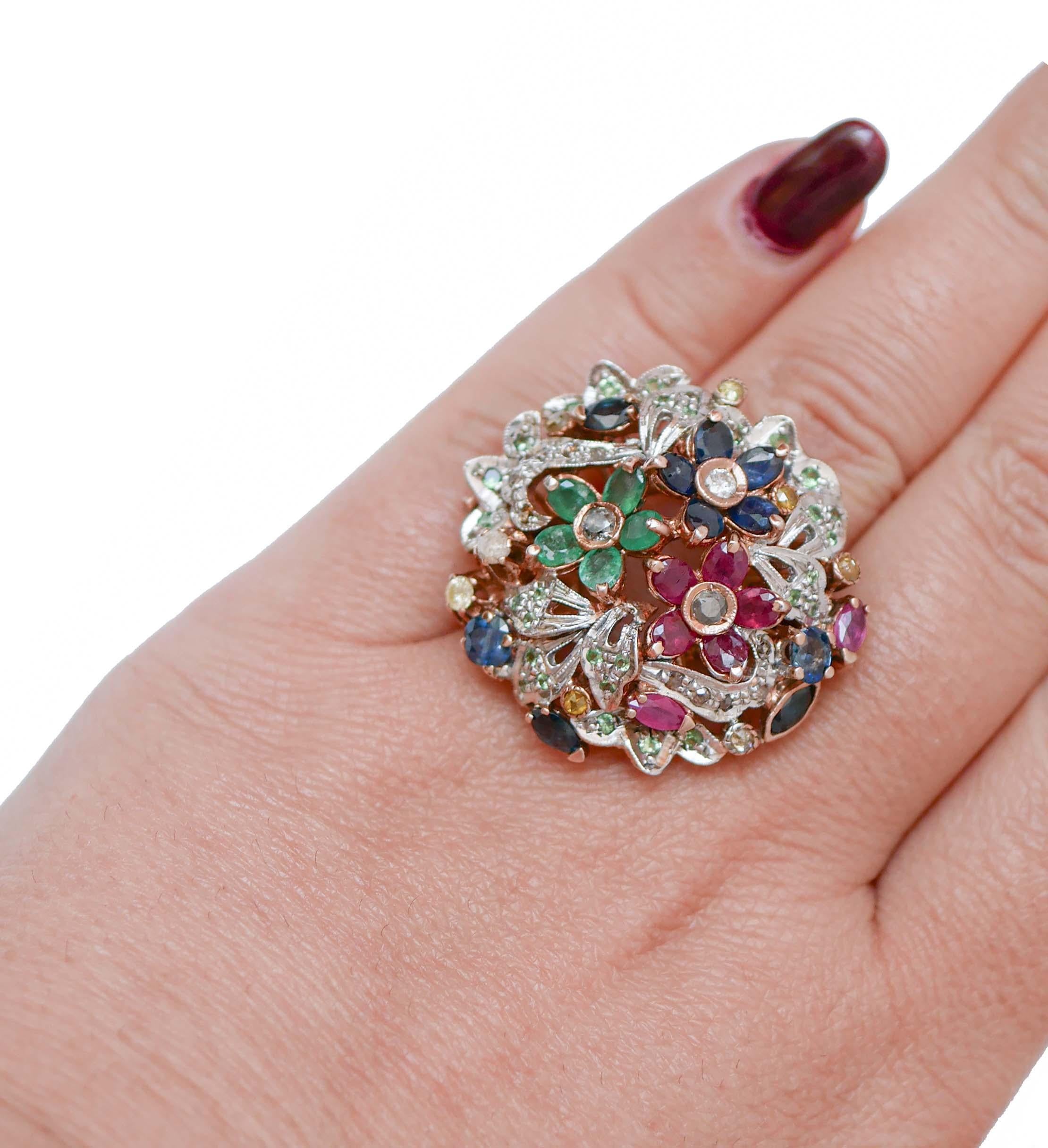 Emeralds, Rubies, Sapphires, Tsavorite, Diamonds, Rose Gold and Silver Ring. In Good Condition In Marcianise, Marcianise (CE)