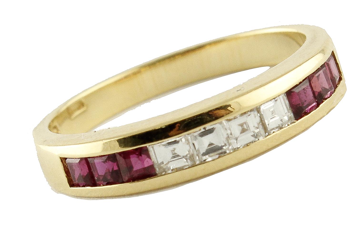 Princess Cut Emeralds Rubyes Sapphires Diamonds 18 Karat Yellow Gold Ring