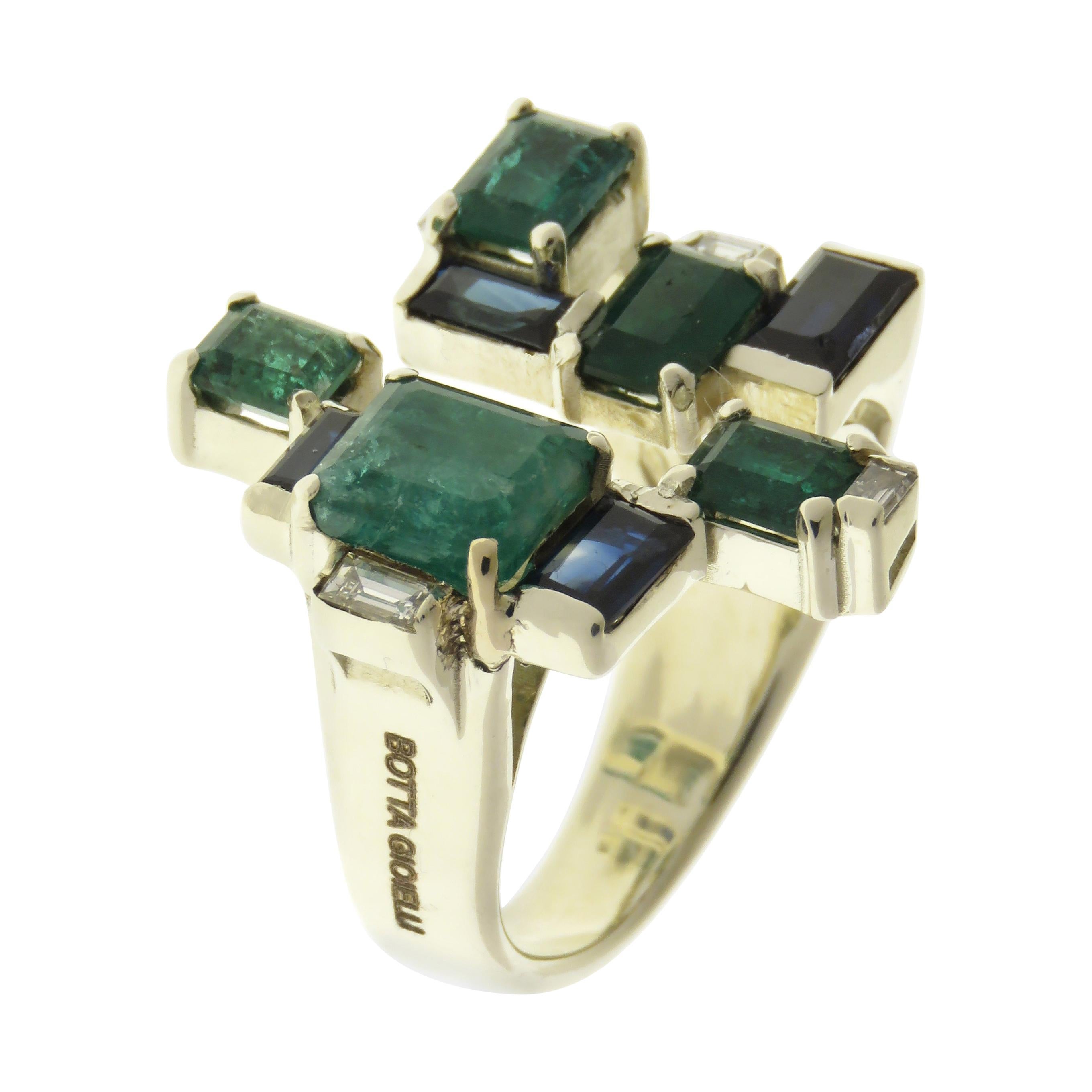 Emeralds Sapphires Diamonds 9 Karat White Gold Modern Ring Handcrafted in Italy