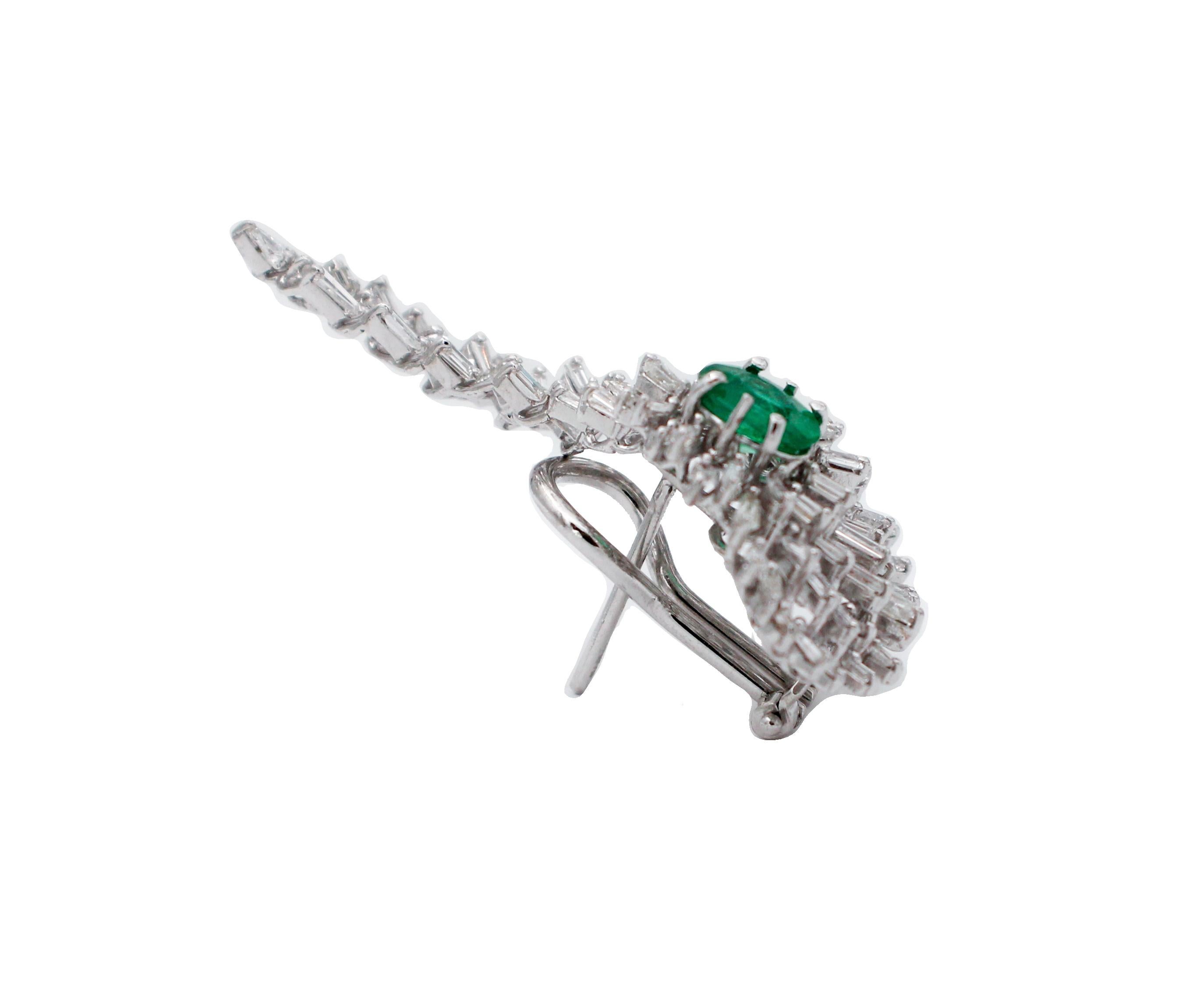 Women's Emeralds, Diamonds, 18 Karat White Gold Earrings