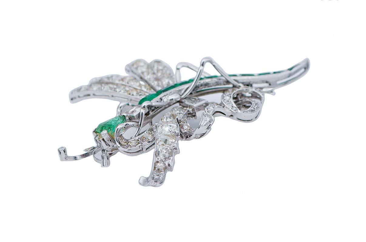Retro Emeralds, Diamonds, 18 Karat White Gold Dragonfly Brooch