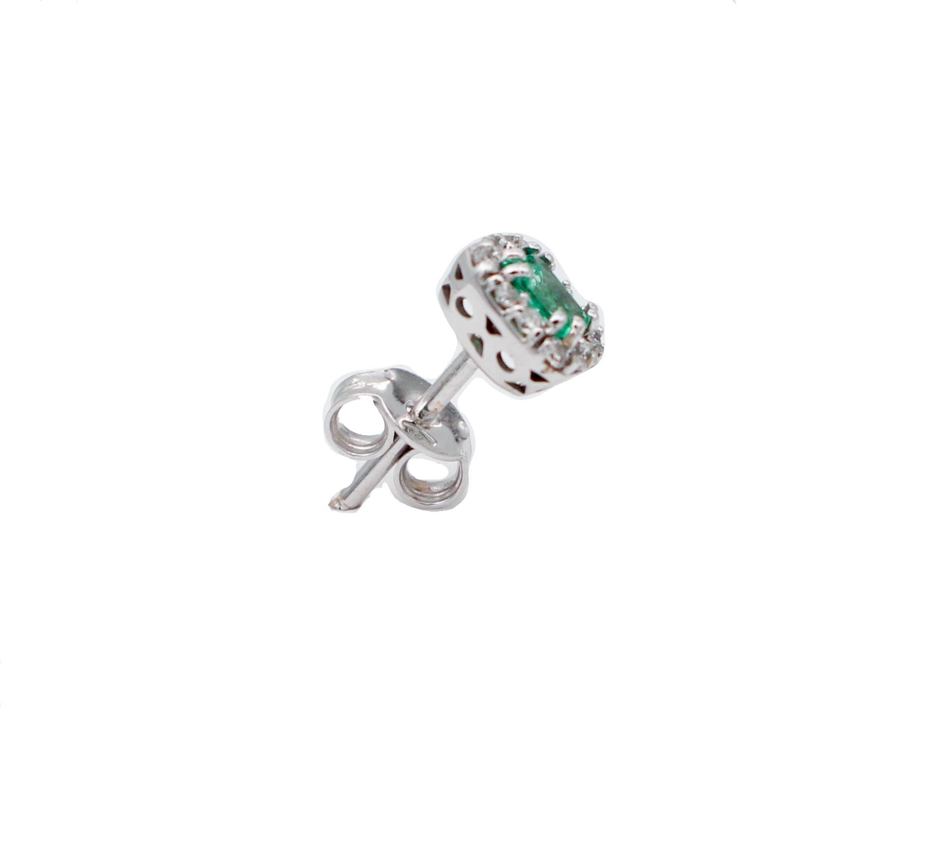 Modern Emeralds, Diamonds, 18 Karat White Gold Stud Earrings