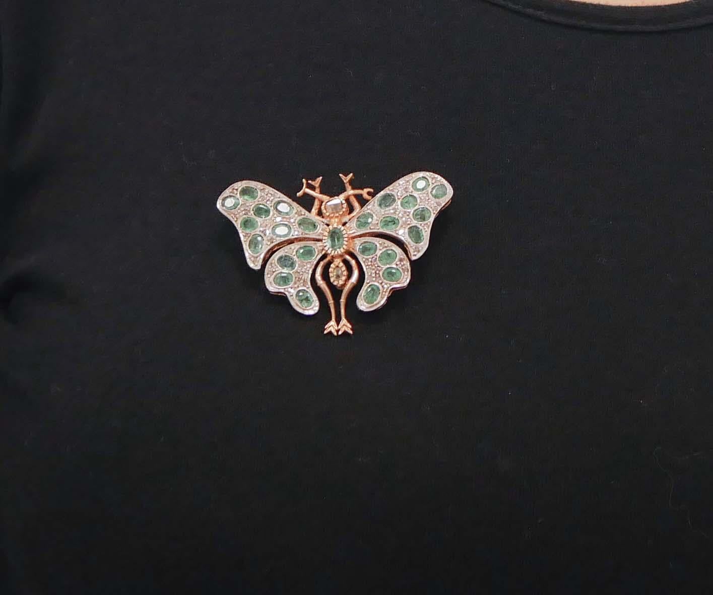 Emeralds, Diamonds, Rose Gold and Silver Butterfly Brooch/Pendant For Sale 2