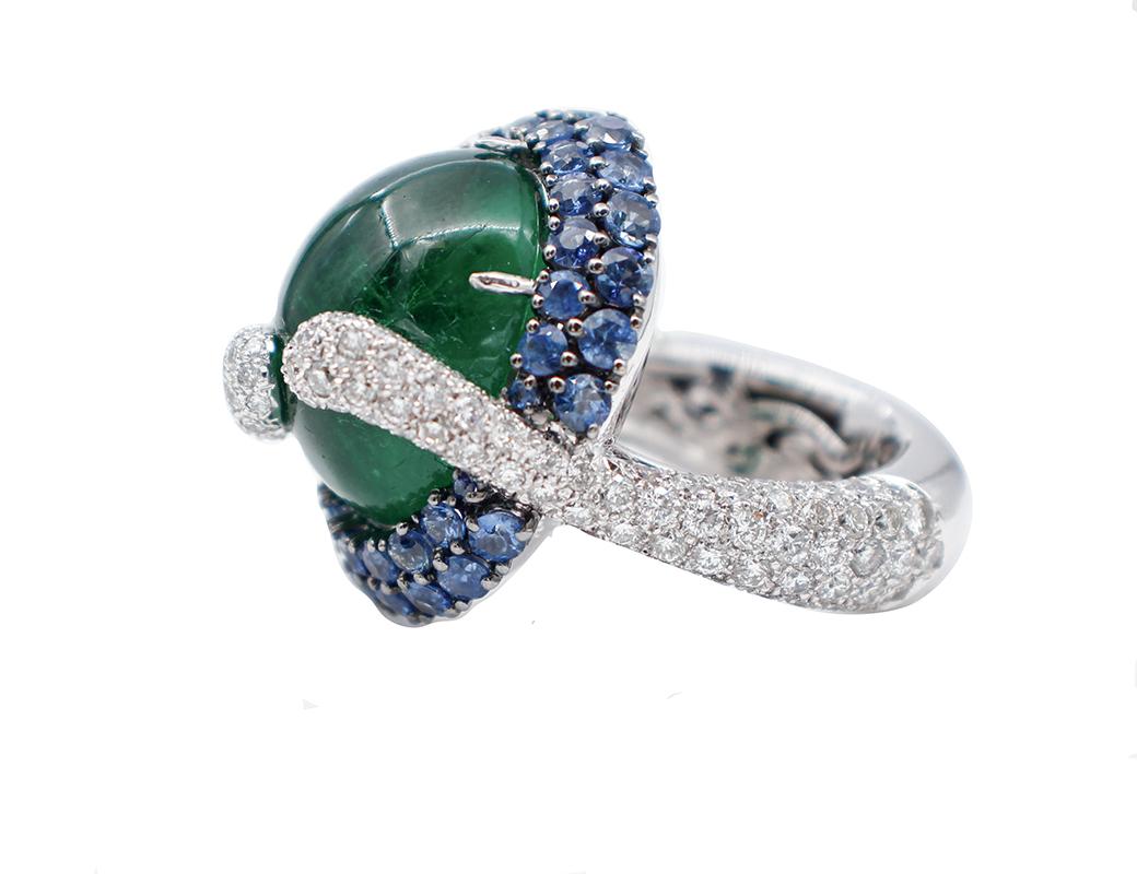 Retro Emeralds, Sapphires, White Diamonds 18 Karat White Gold Cluster Ring For Sale