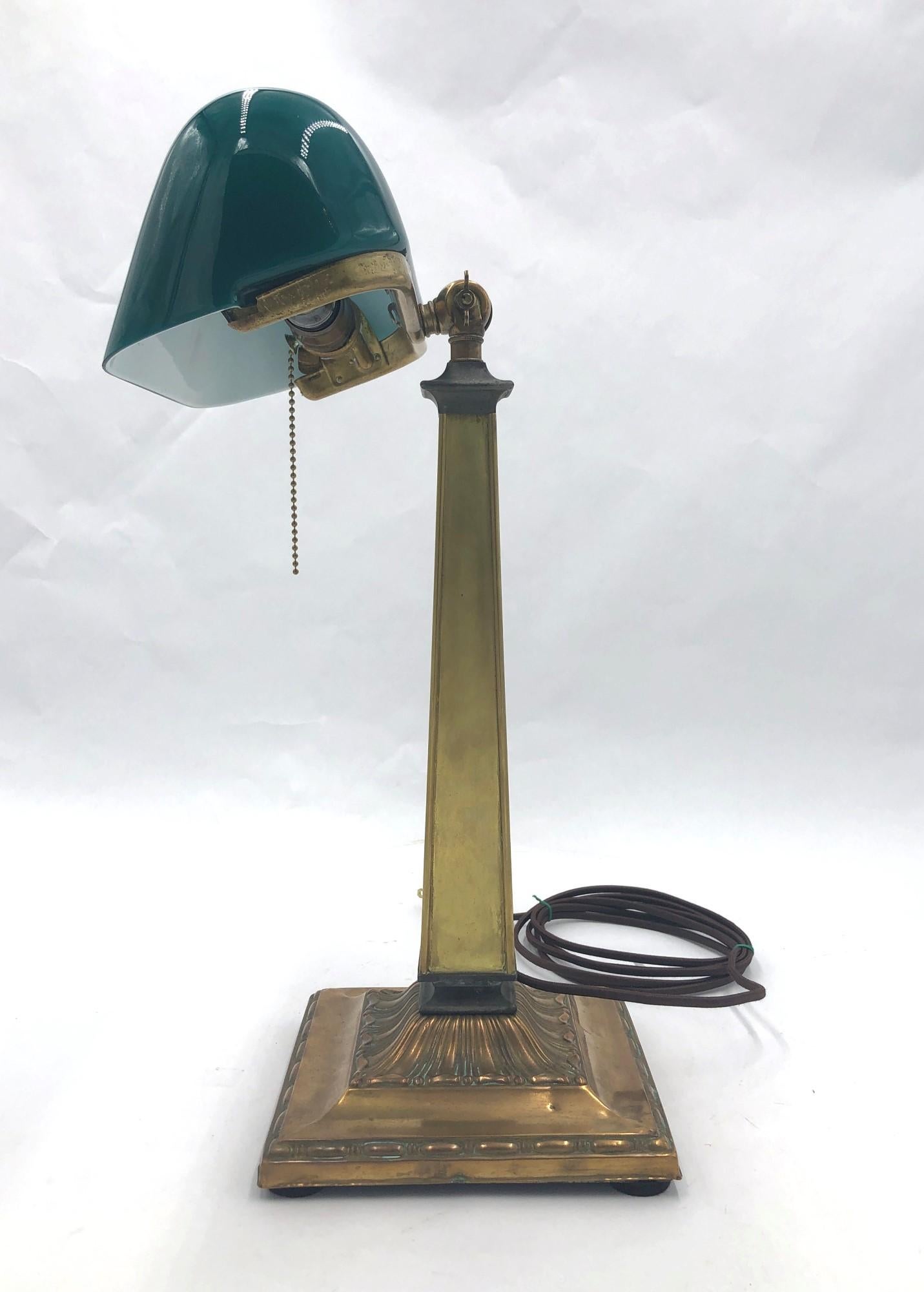 Emeralite Bankers Desk Lamp with Green Glass Shade and Decorative Brass Base In Good Condition In New York, NY