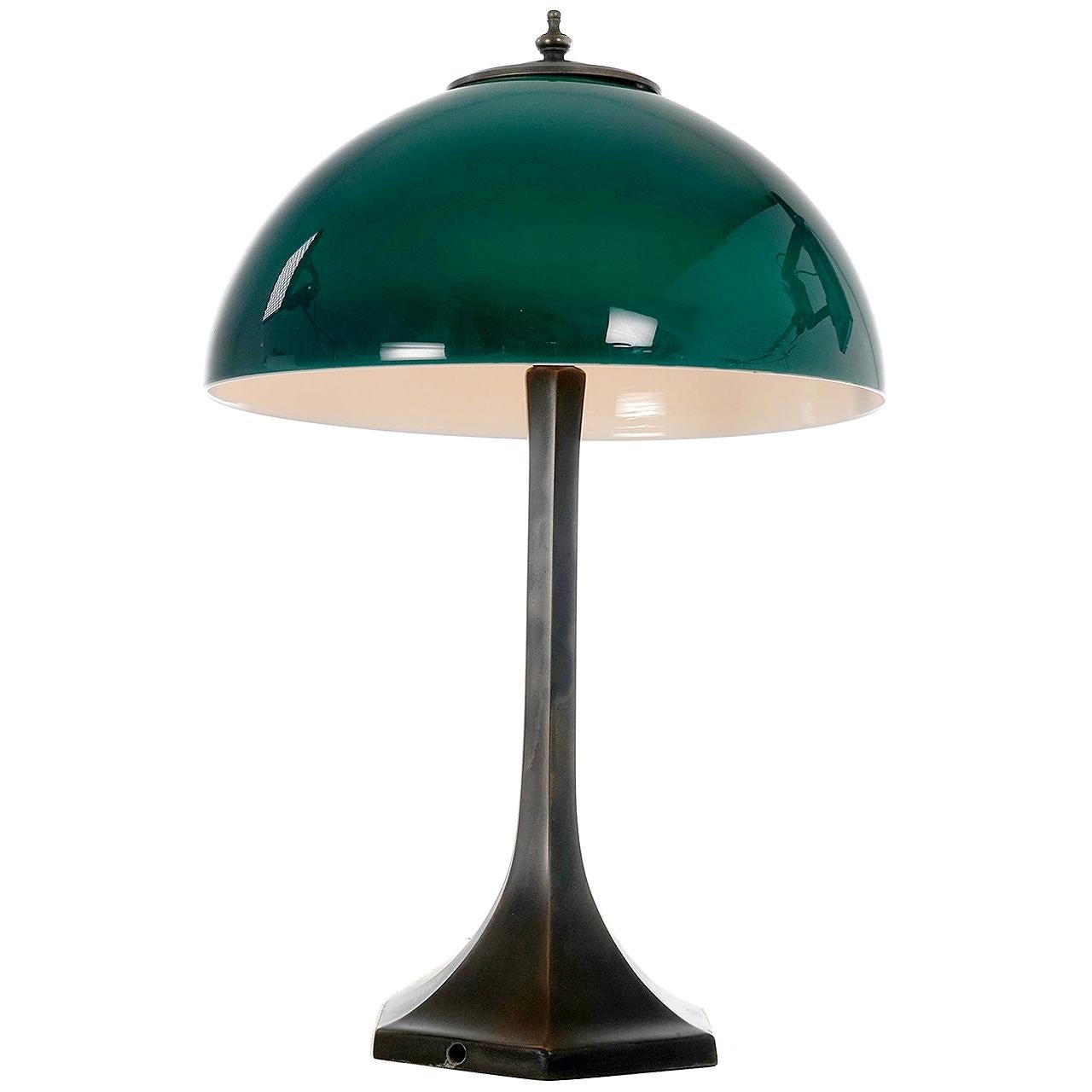 Emeralite Sandwich Glass Table Lamp