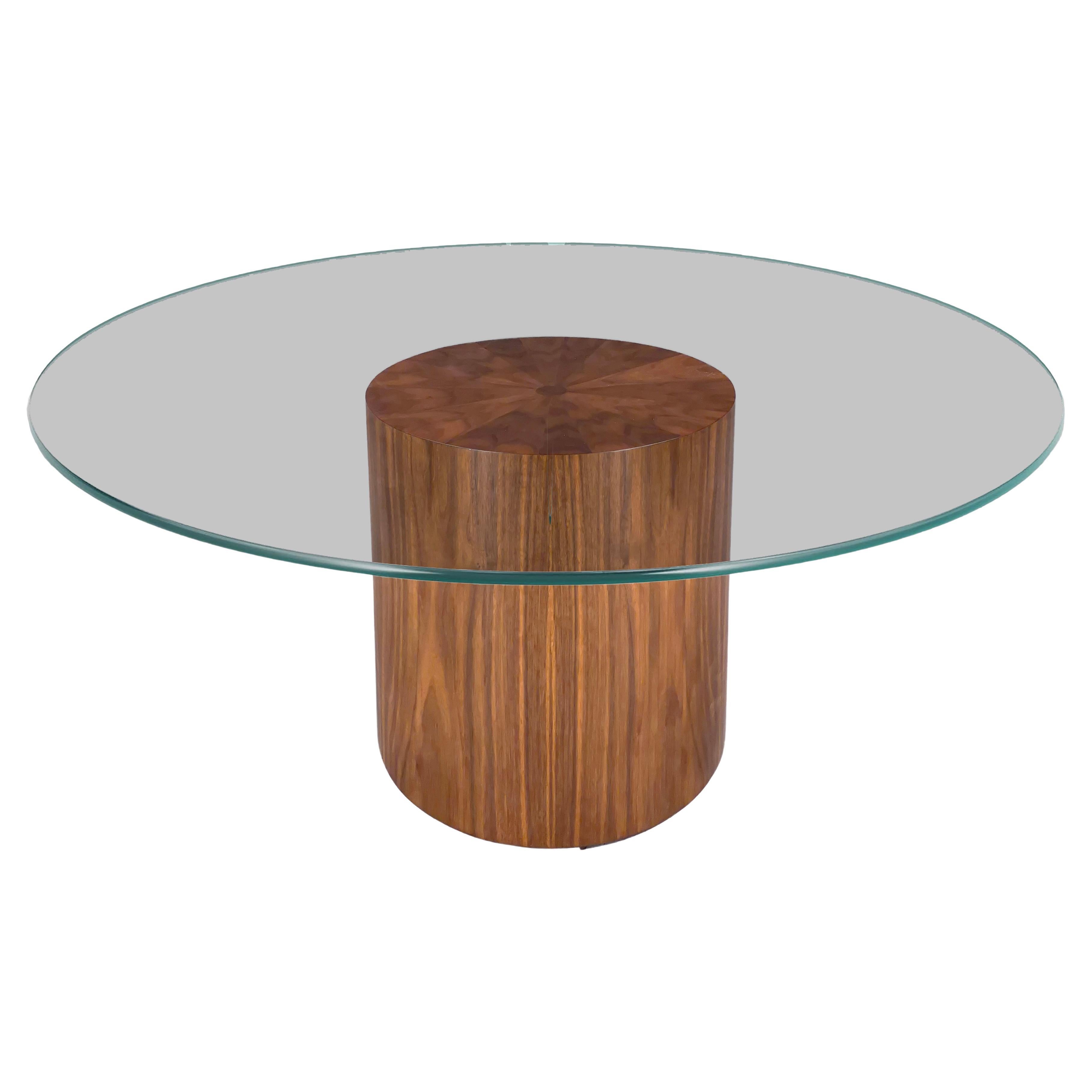 Collection
S Emergence  Base del tavolo da pranzo a colonna da 18 pollici di diametro di Aaron Saxton