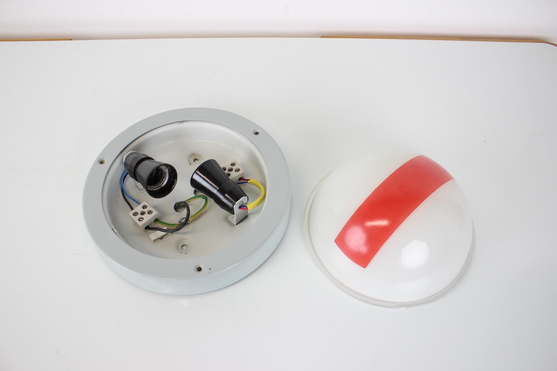 Emergency Wall Lights Bis zu 45 Pieces 1975er, Tschechoslowakei im Angebot 3