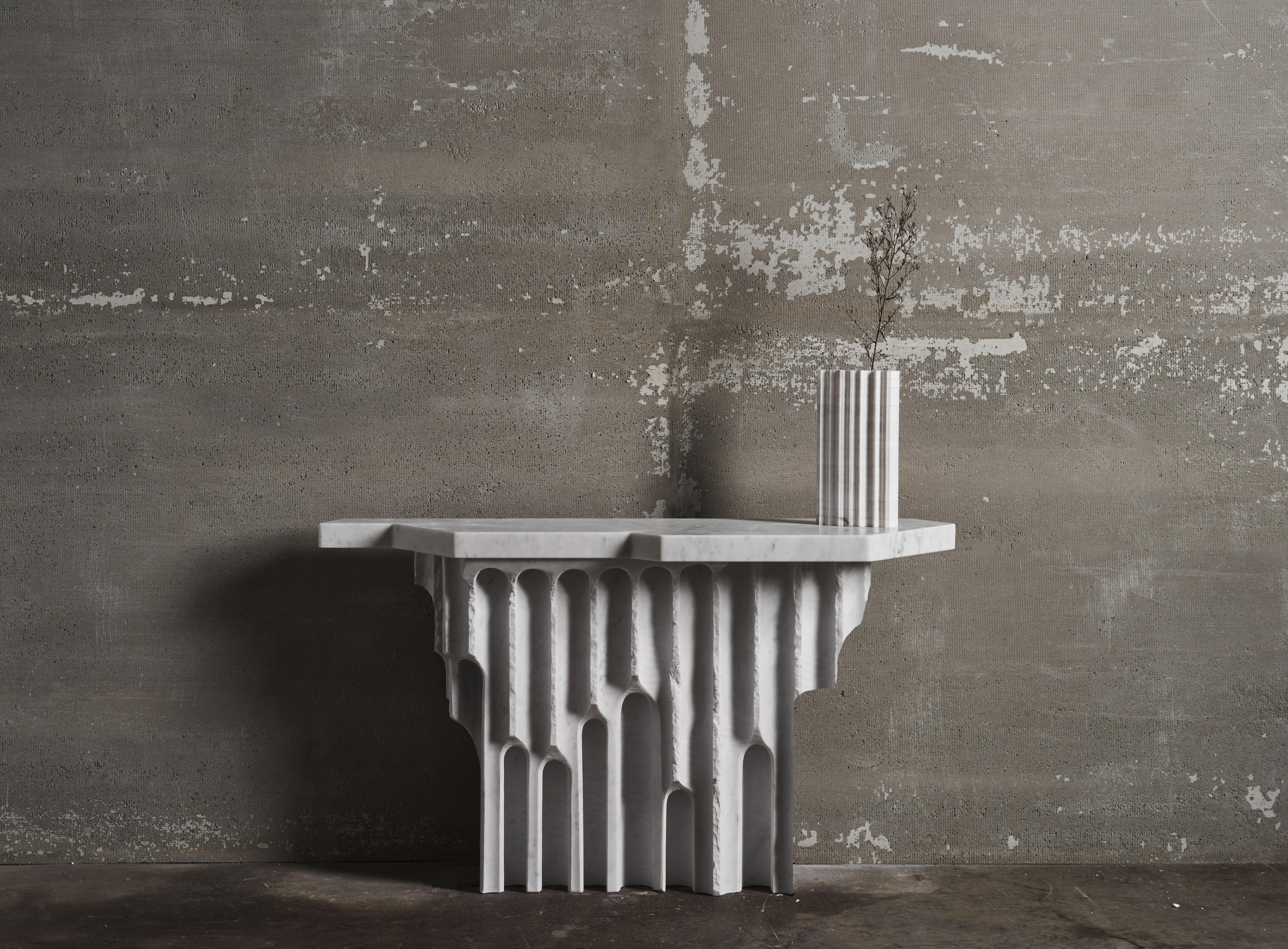 Autre Emersa Console Table in Bianco Carrara Marble by Bufalini Marmi en vente