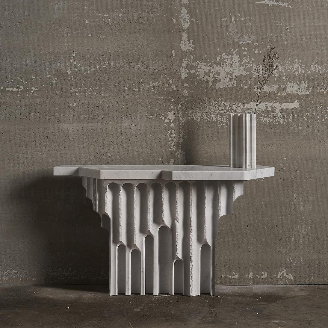 XXIe siècle et contemporain Emersa Console Table in Bianco Carrara Marble by Bufalini Marmi en vente
