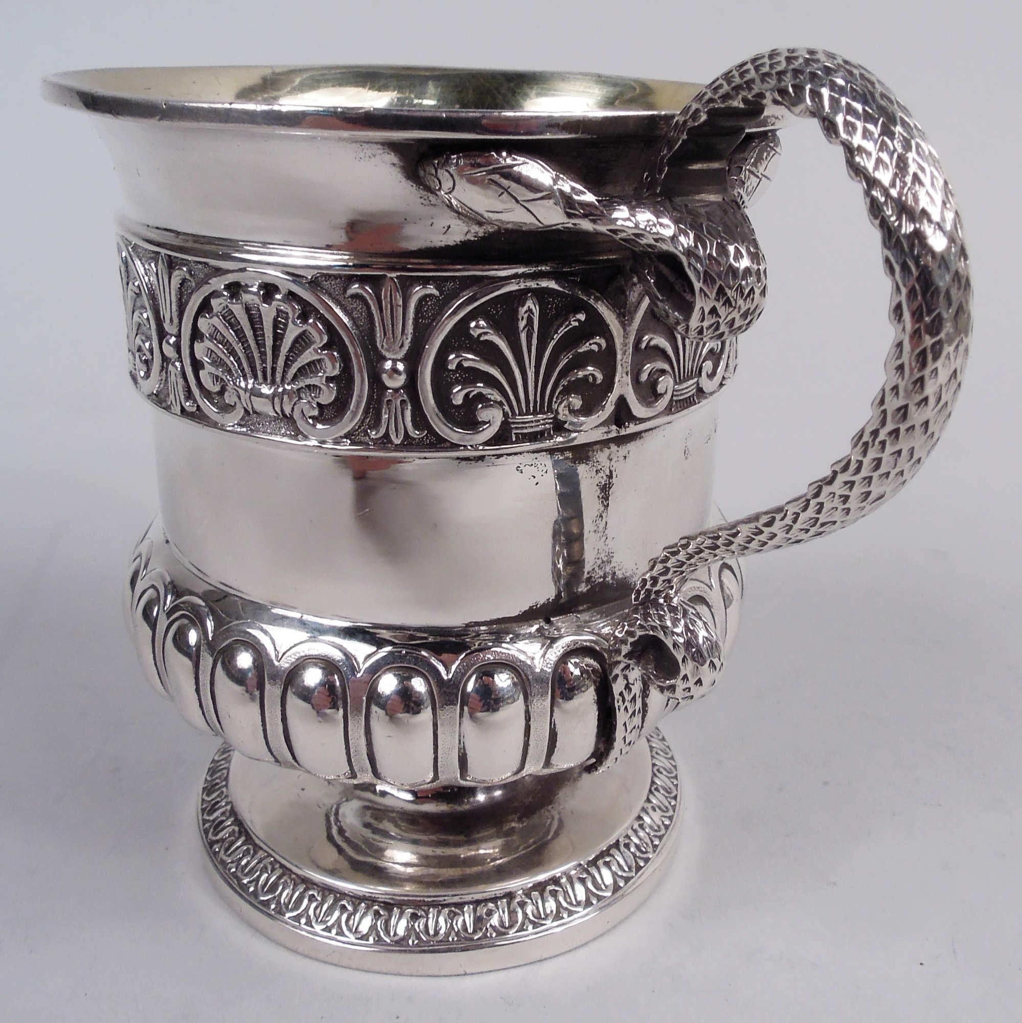 Début du XIXe siècle Tasse anglaise de style Régence géorgien en argent sterling Emes & Barnard, 1816 en vente