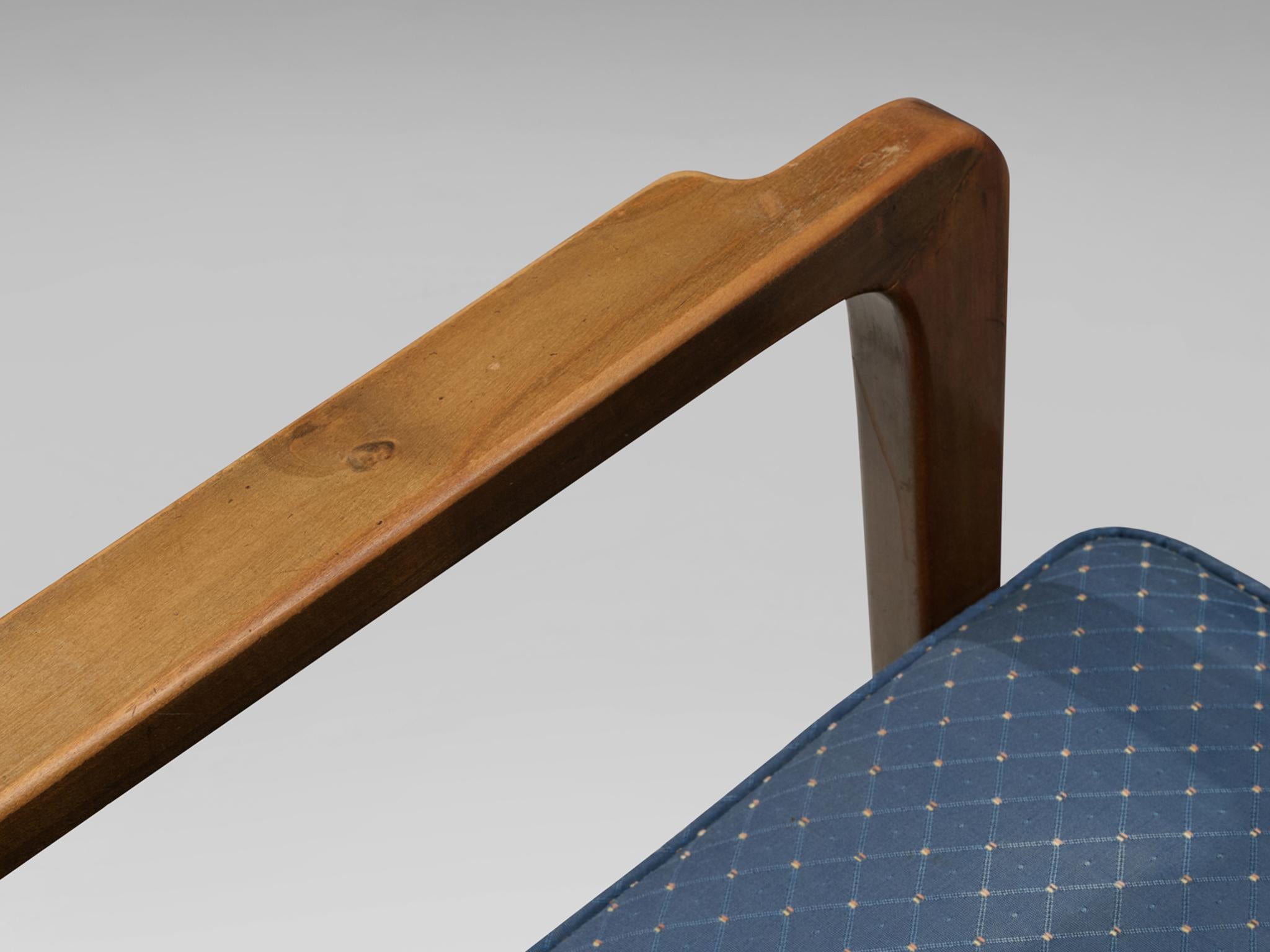 Emiel Veranneman 'La Chaise' Lounge Chair in Cherry & Blue Rhomboid Fabric In Good Condition For Sale In Waalwijk, NL