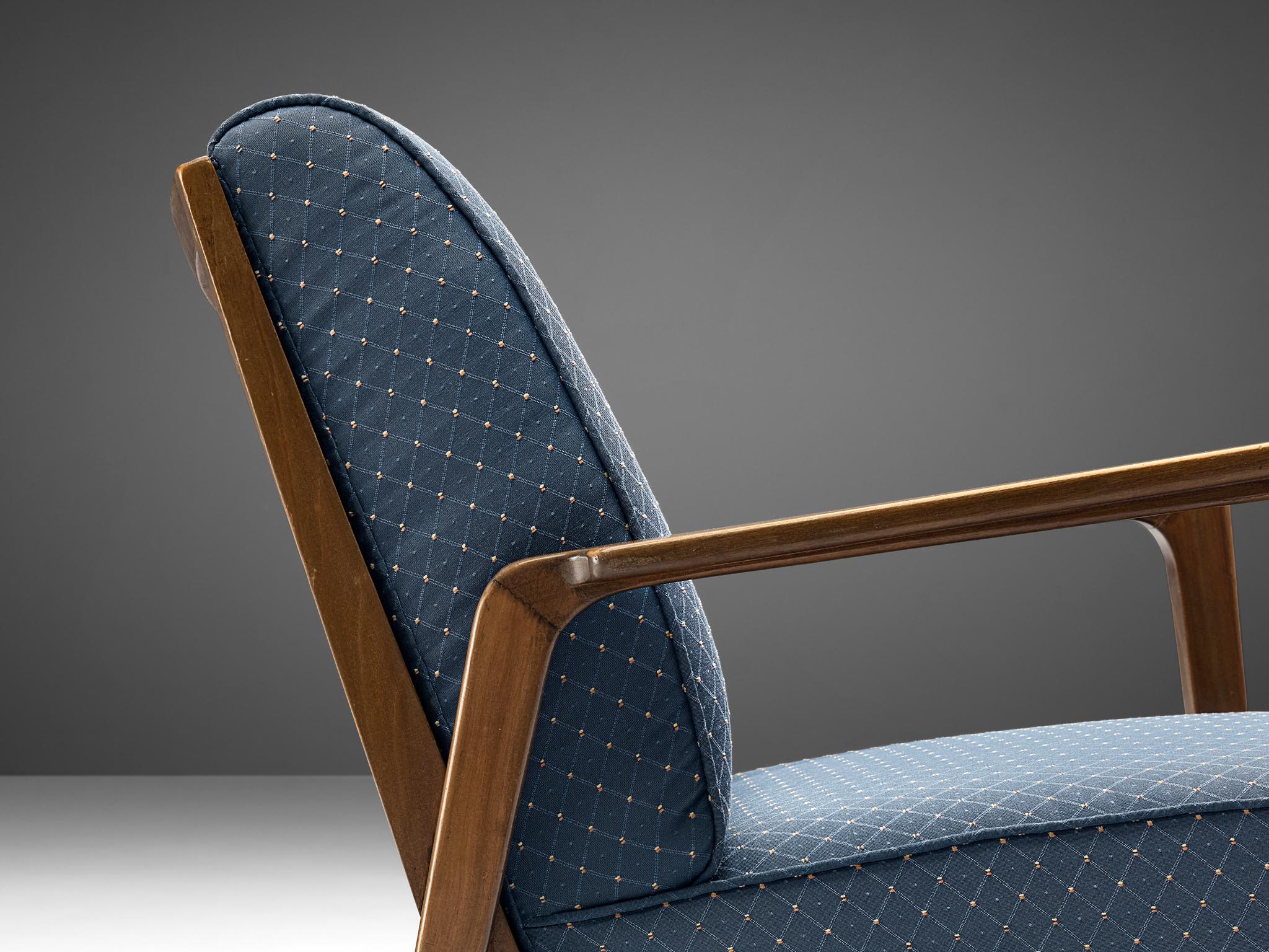 Tissu Paire de fauteuils de salon rares Emiel Veranneman, tapissés de cerisier et de bleu  en vente