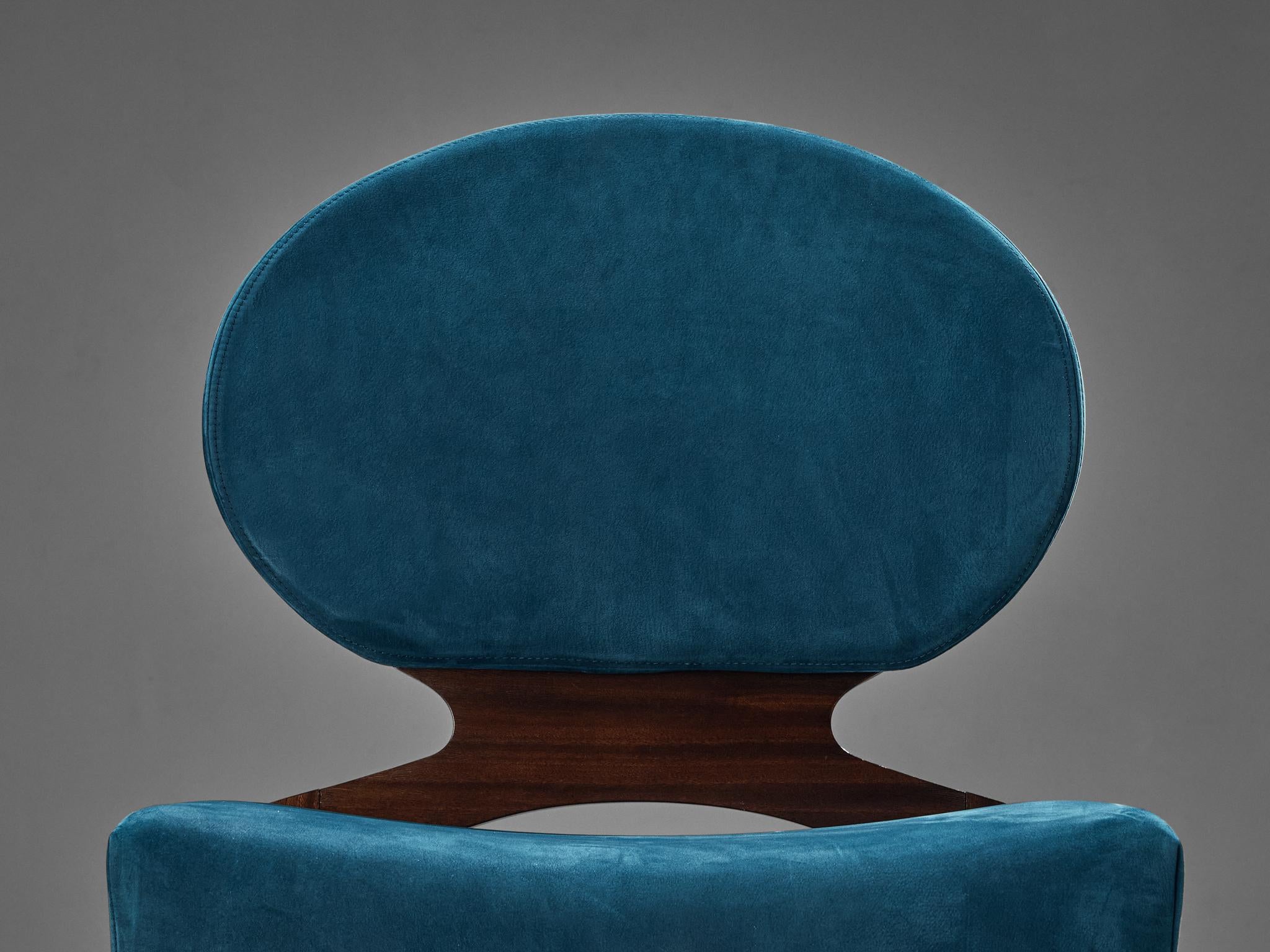 Emiel Veranneman Achter-Set 'Osaka' Esszimmerstühle aus blauem Nubukleder im Zustand „Gut“ im Angebot in Waalwijk, NL