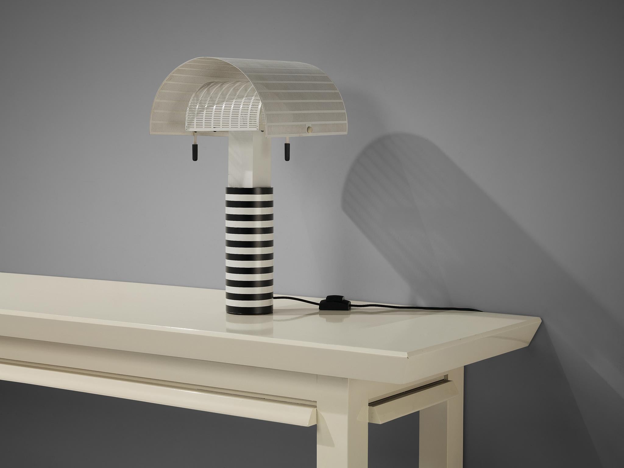 Emiel Veranneman White Console Table and Mario Botta ‘Shogun’ Table Lamp  For Sale 2