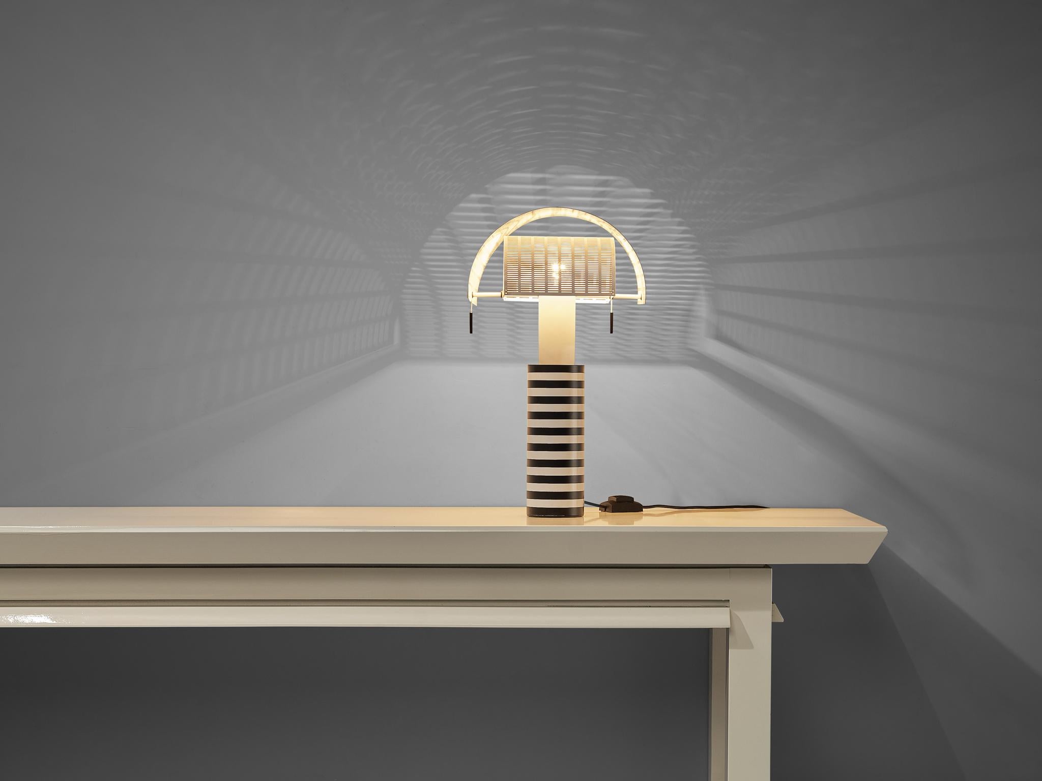 Emiel Veranneman White Console Table and Mario Botta ‘Shogun’ Table Lamp  In Good Condition For Sale In Waalwijk, NL