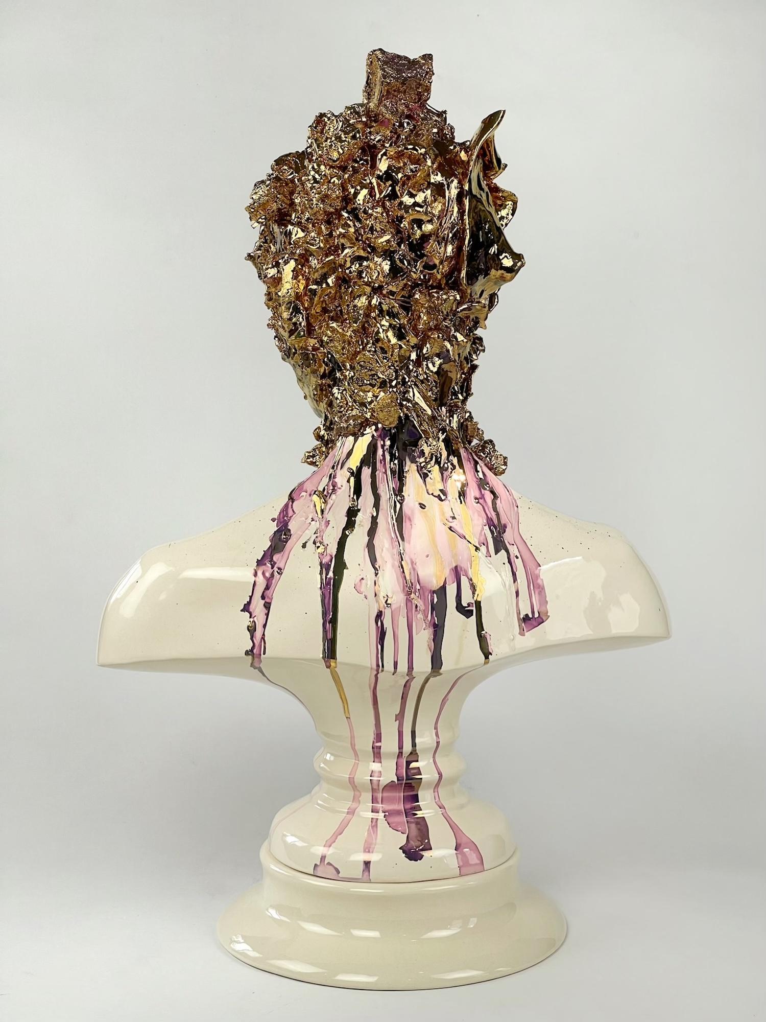 Buste abstrait figuratif en or sculpture en céramique contemporaine violet 24k or  en vente 1