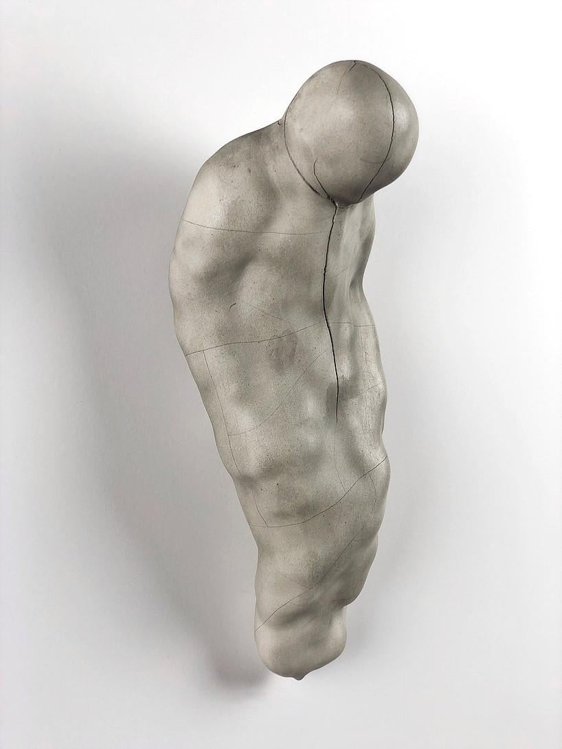 Emil Alzamora Figurative Sculpture – "Shell Keep 7"