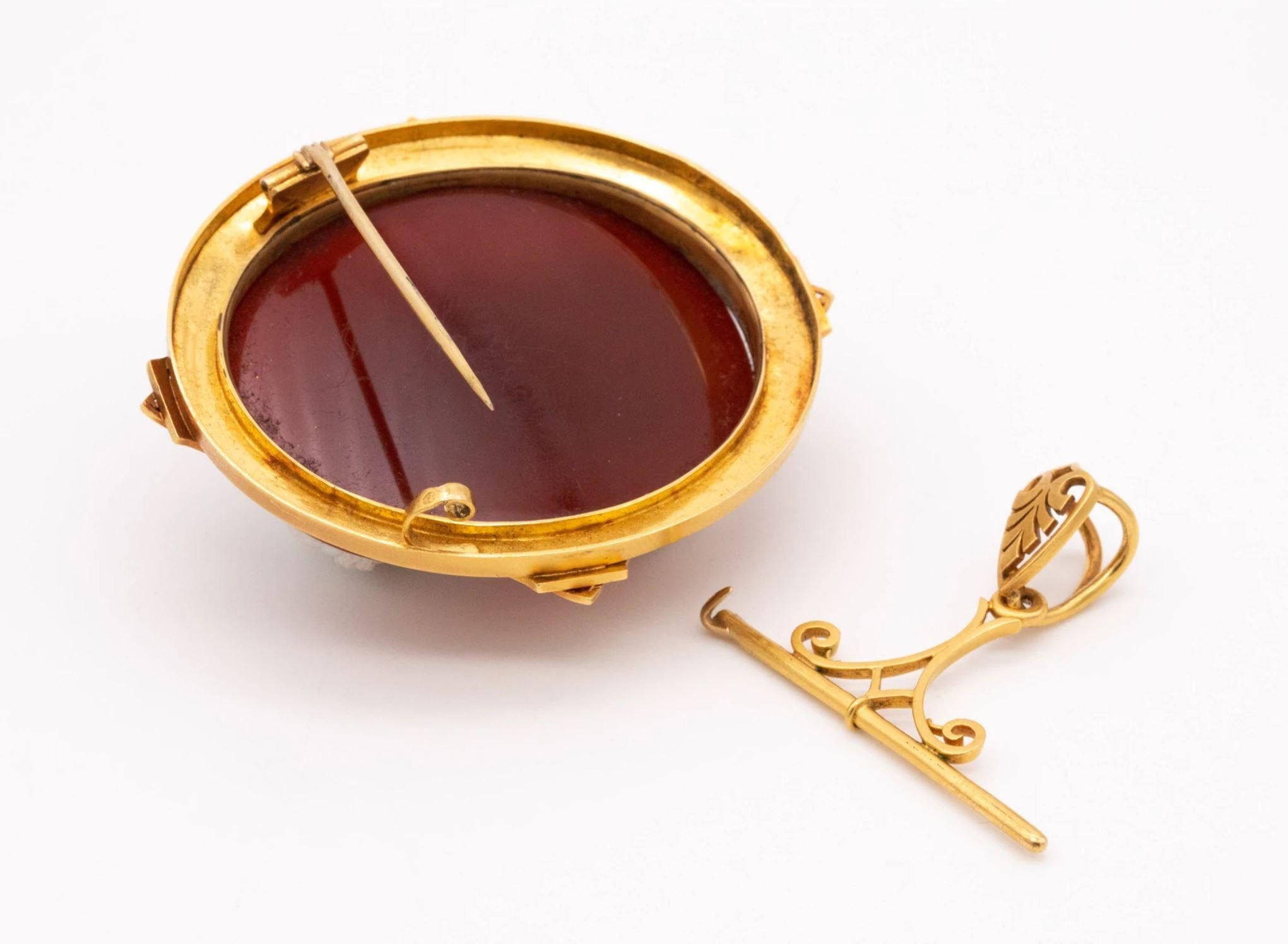 Emil Biedermann 1867 Austrian Important Presentation Agate Pendant in 19Kt Gold In Excellent Condition For Sale In Miami, FL