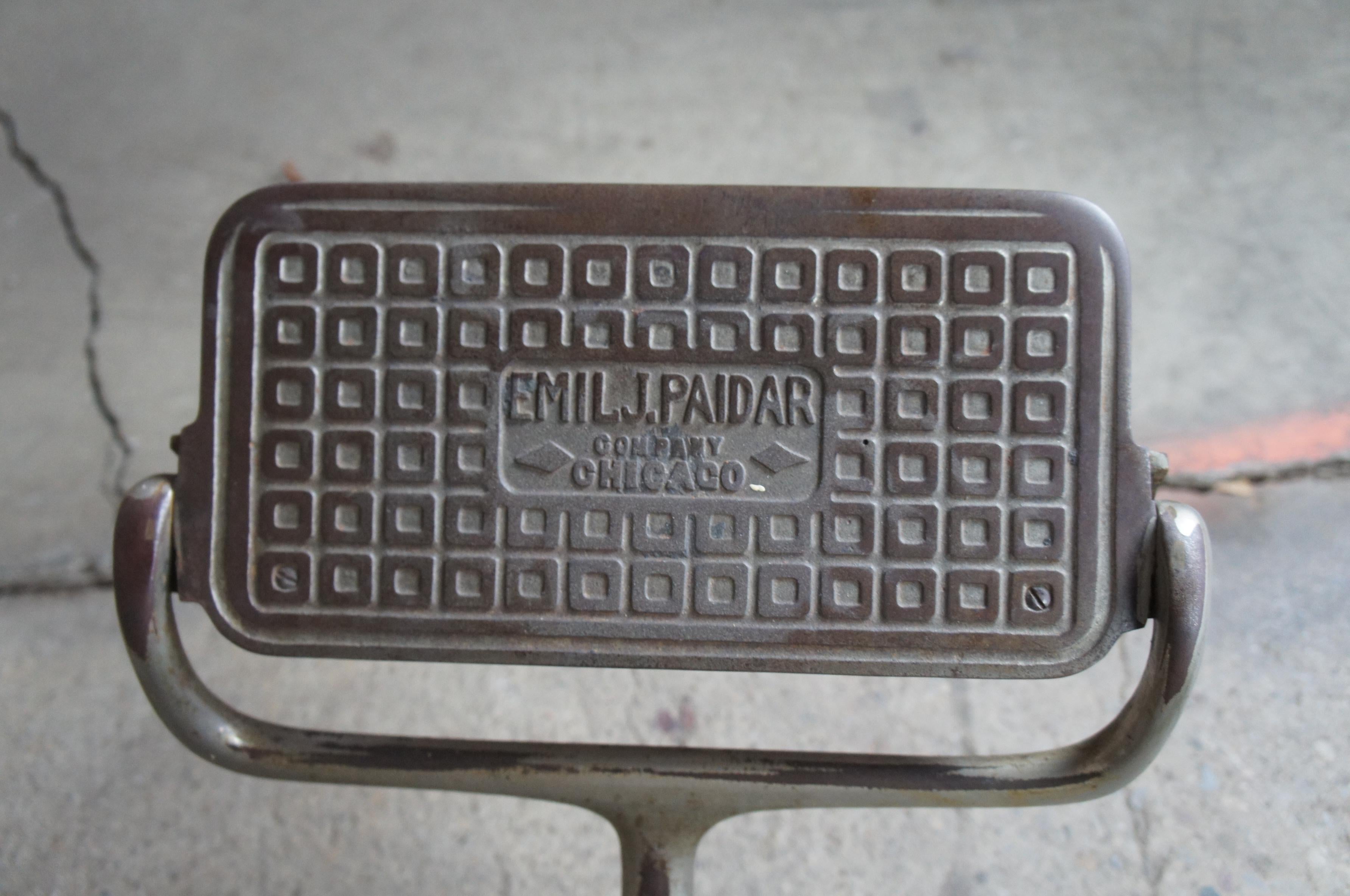 Emil J Paider Antique Cast Iron Hydraulic Leather Barbers Chair Fully Functional 3