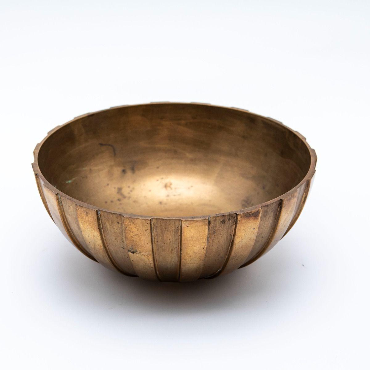 Bronzo Ciotola in bronzo di Emil Lausen in vendita