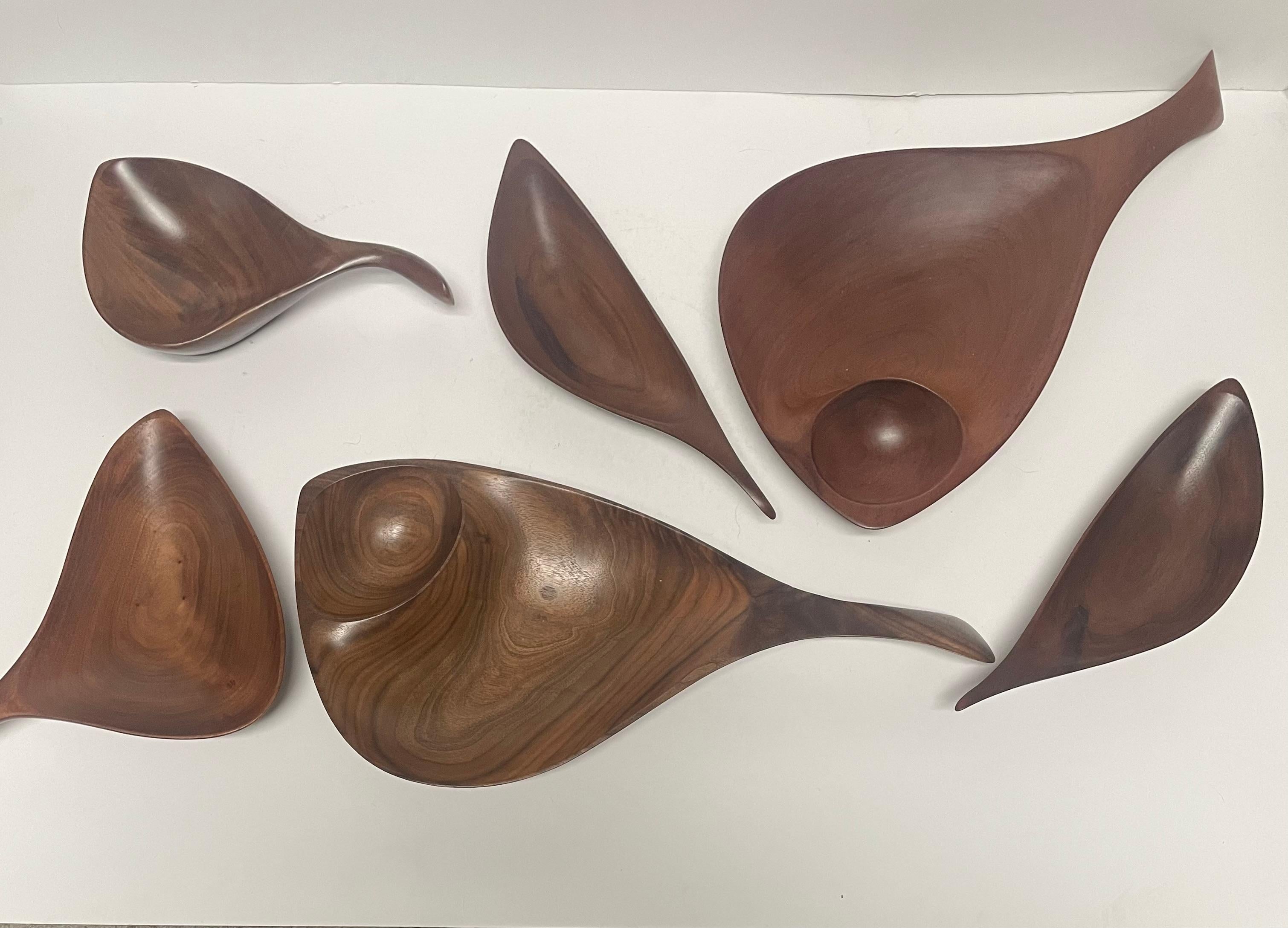 “Collection of Six Walnut and Mahogany Bowls and Serving Dishes” - Sculpture by Emil Milan 