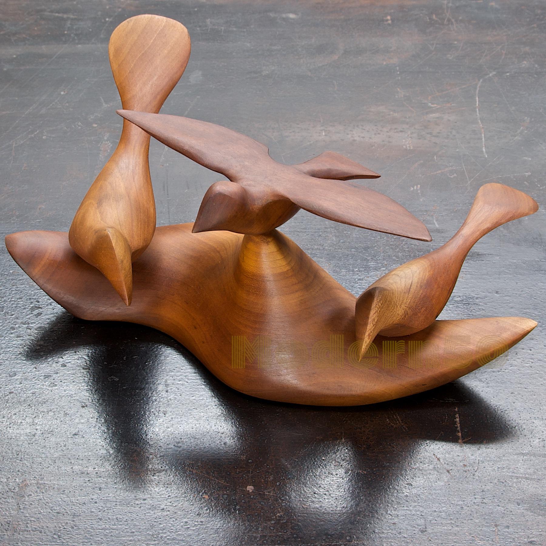 Mid-Century Modern Sculpture triple oiseau en bois de cerisier Thompson PA Studio Craft, Emil Milan, 1981  en vente