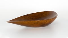 Geschnitzte Schale aus hondurischem Rosenholz mit Blättern von Mailand Milan