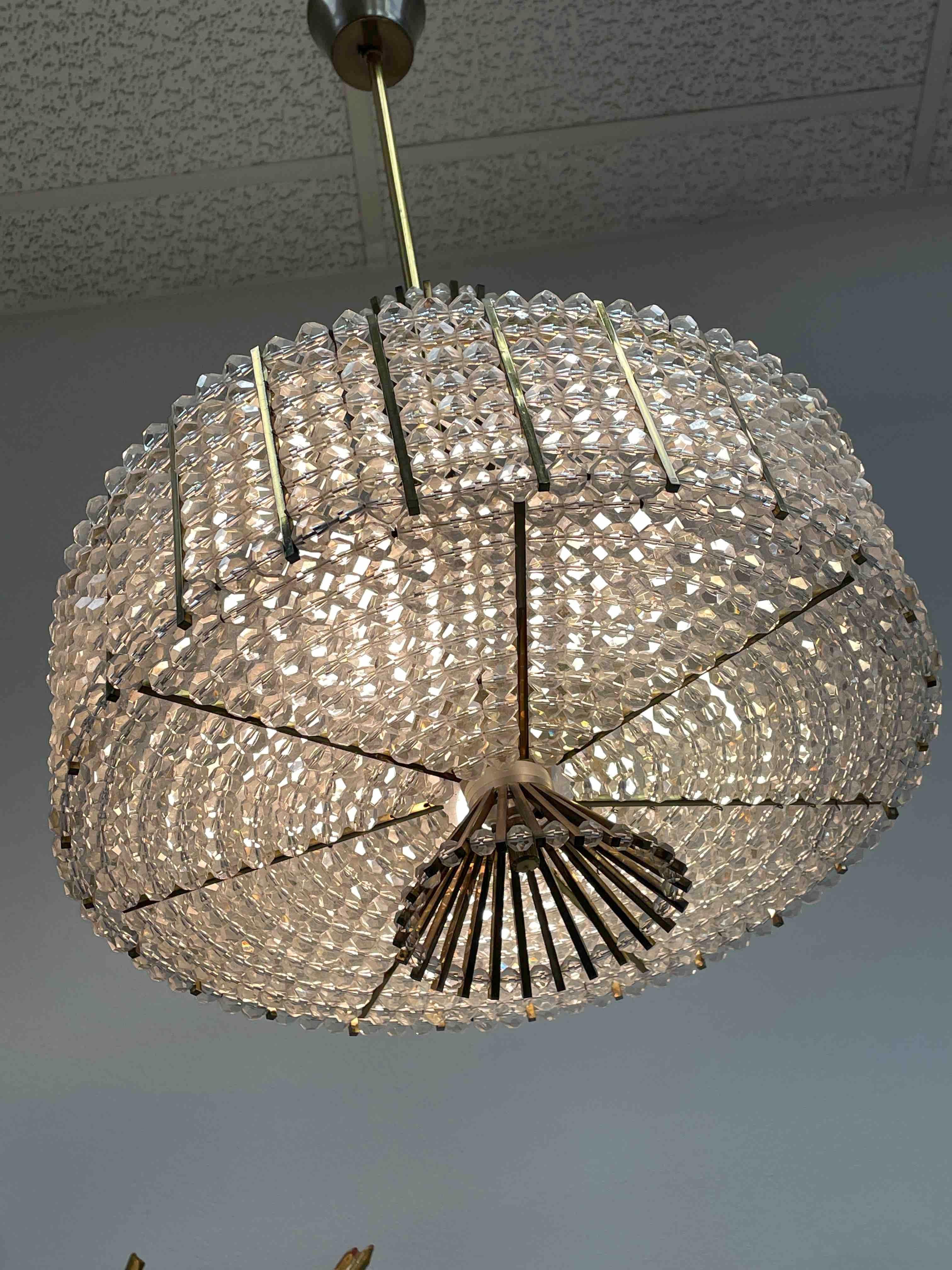 Emil Stejnar Chandelier Rupert Nikoll, Brass Crystal Glass, Lucite Vienna, 1950s For Sale 6