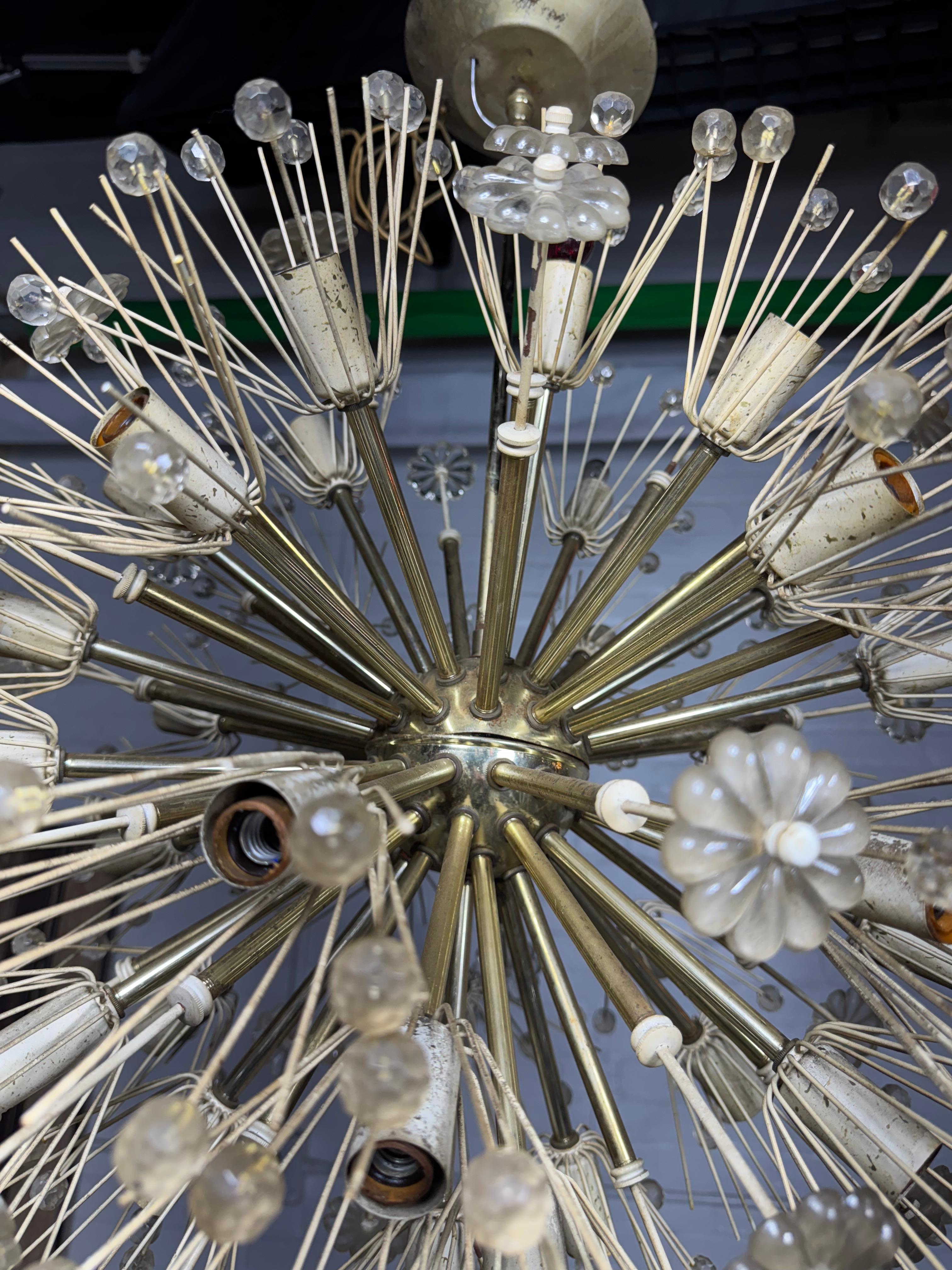 Emil Stejnar Dandelion, Sputnik Snowball Pendant Chandelier Metal en venta