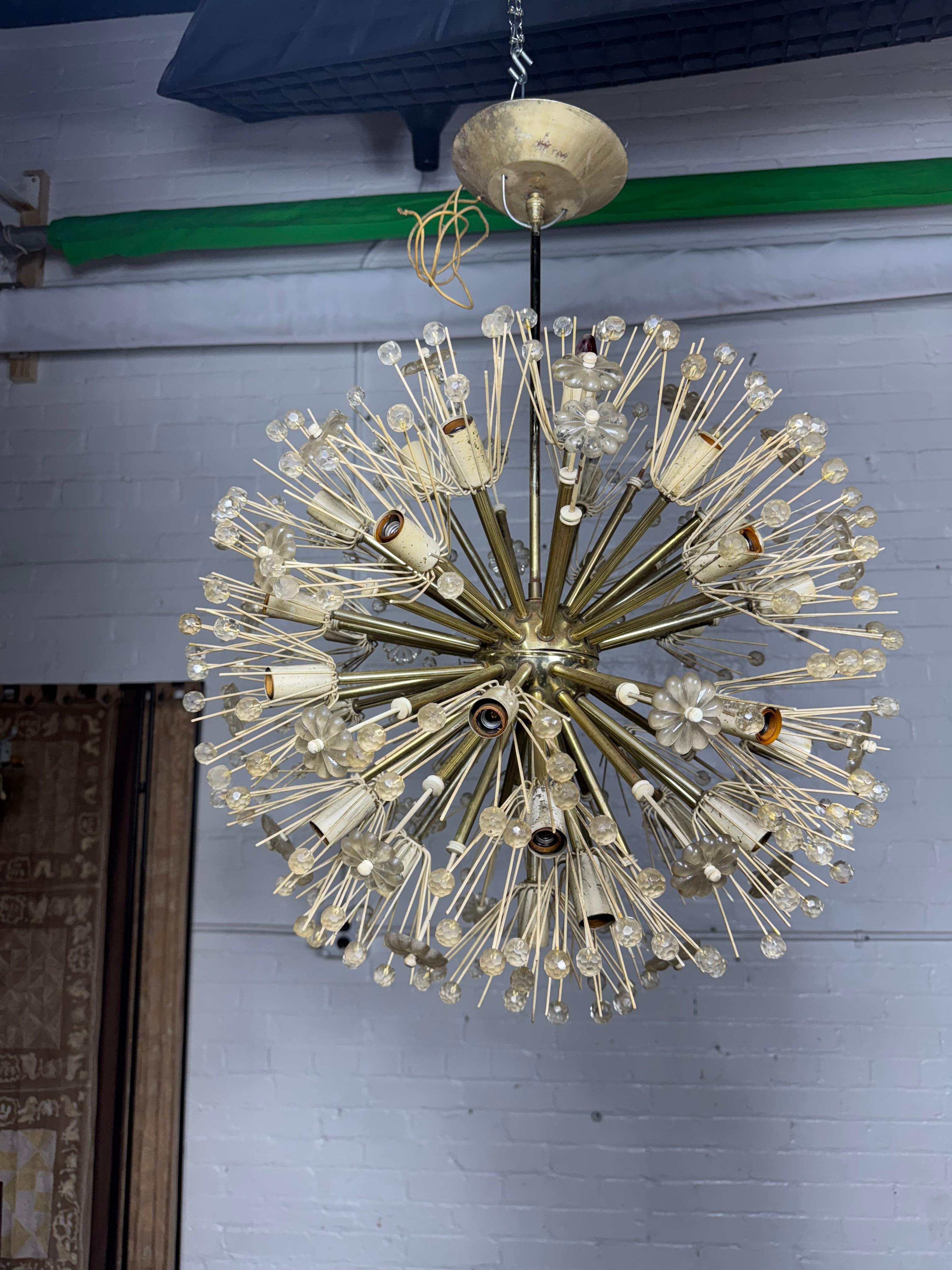 Emil Stejnar Dandelion, Sputnik Snowball Pendant Chandelier en venta 1