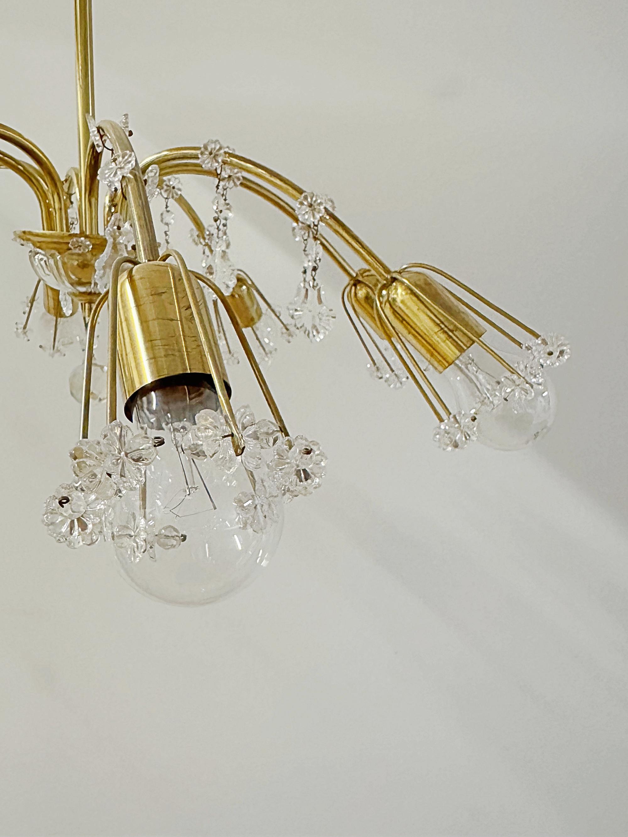 Emil Stejnar for Rupert Nikoll Brass & Crystal Chandelier, Light, 1960s, Austria In Good Condition For Sale In Biebergemund, Hessen