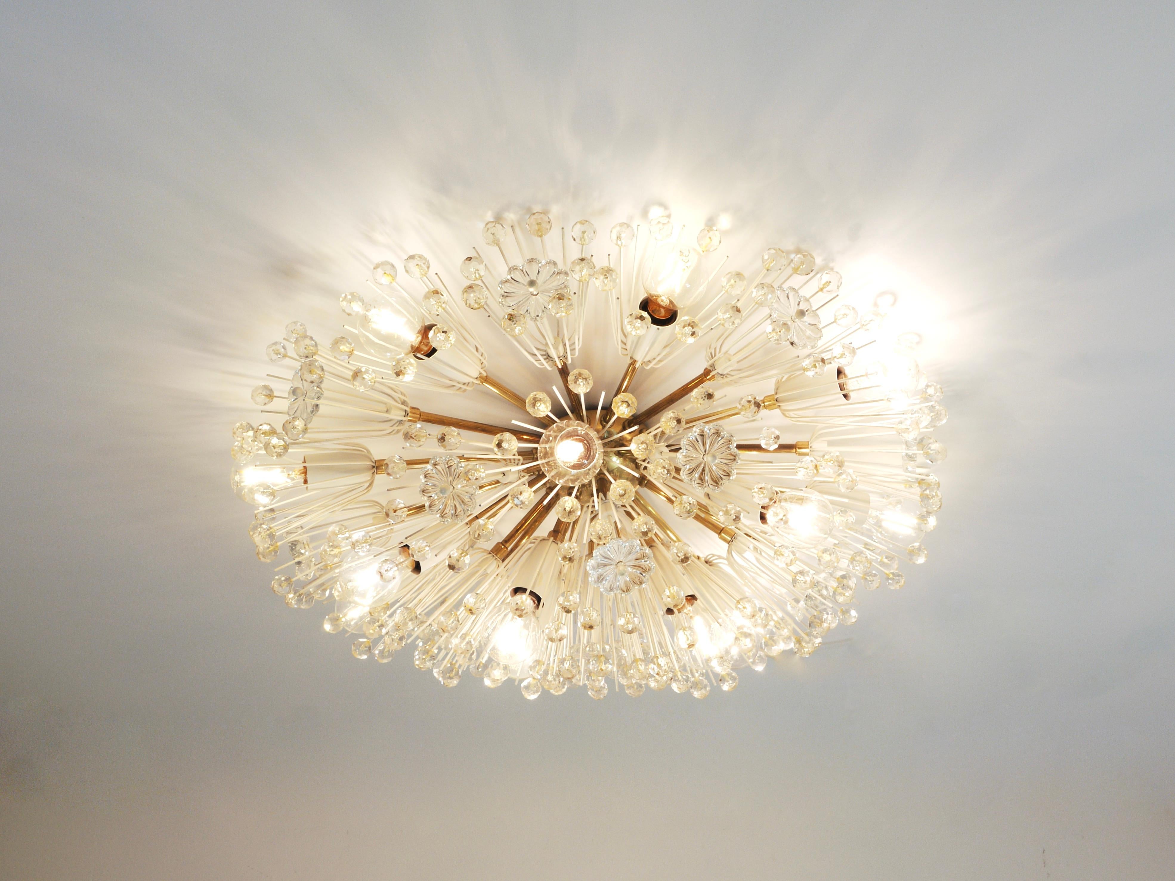 Emil Stejnar Large Oval Brass Sputnik Flush Mount Ceiling Light by Rupert Nikoll in vendita 11