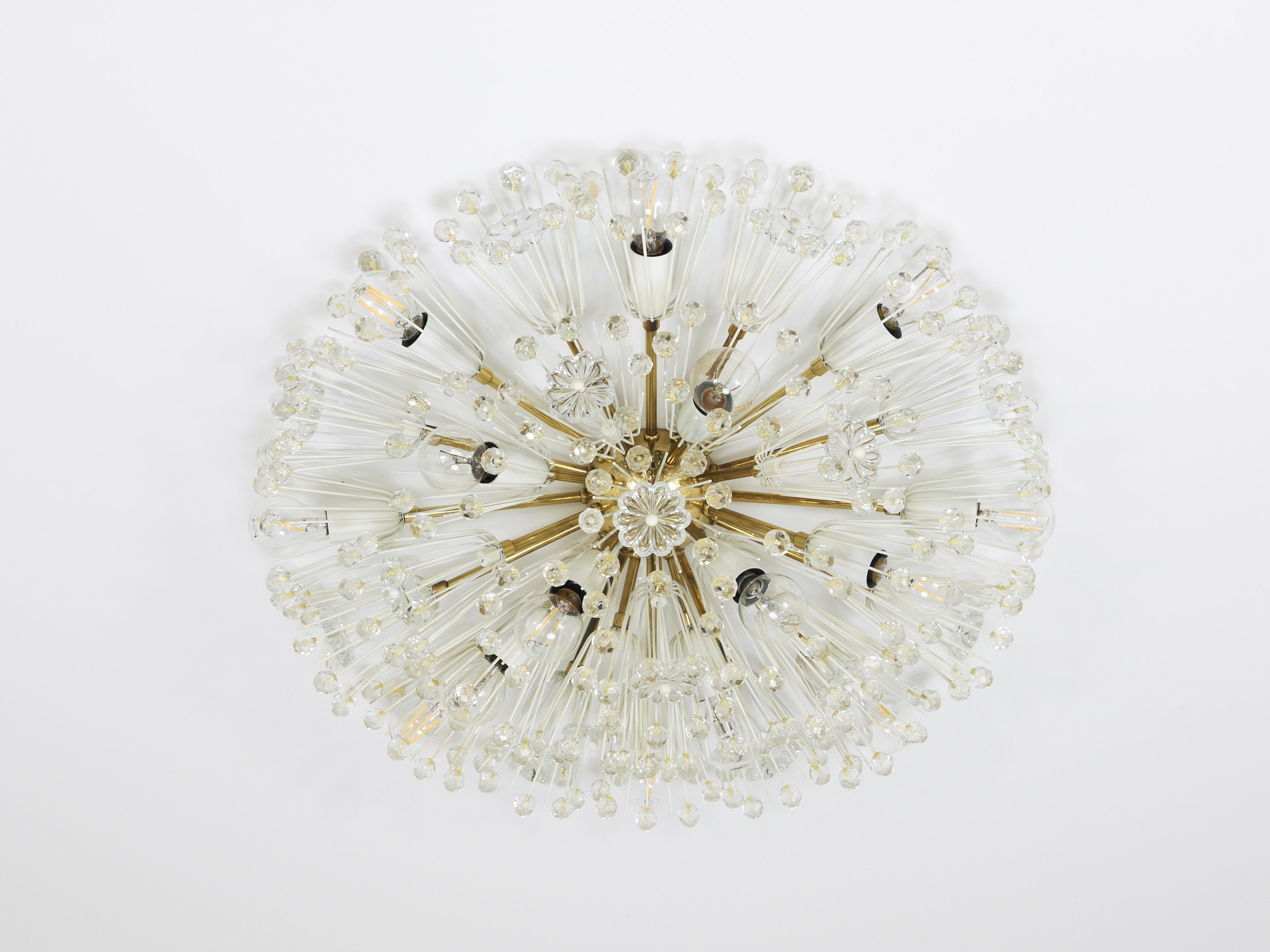 Metallo Emil Stejnar Large Oval Brass Sputnik Flush Mount Ceiling Light by Rupert Nikoll in vendita