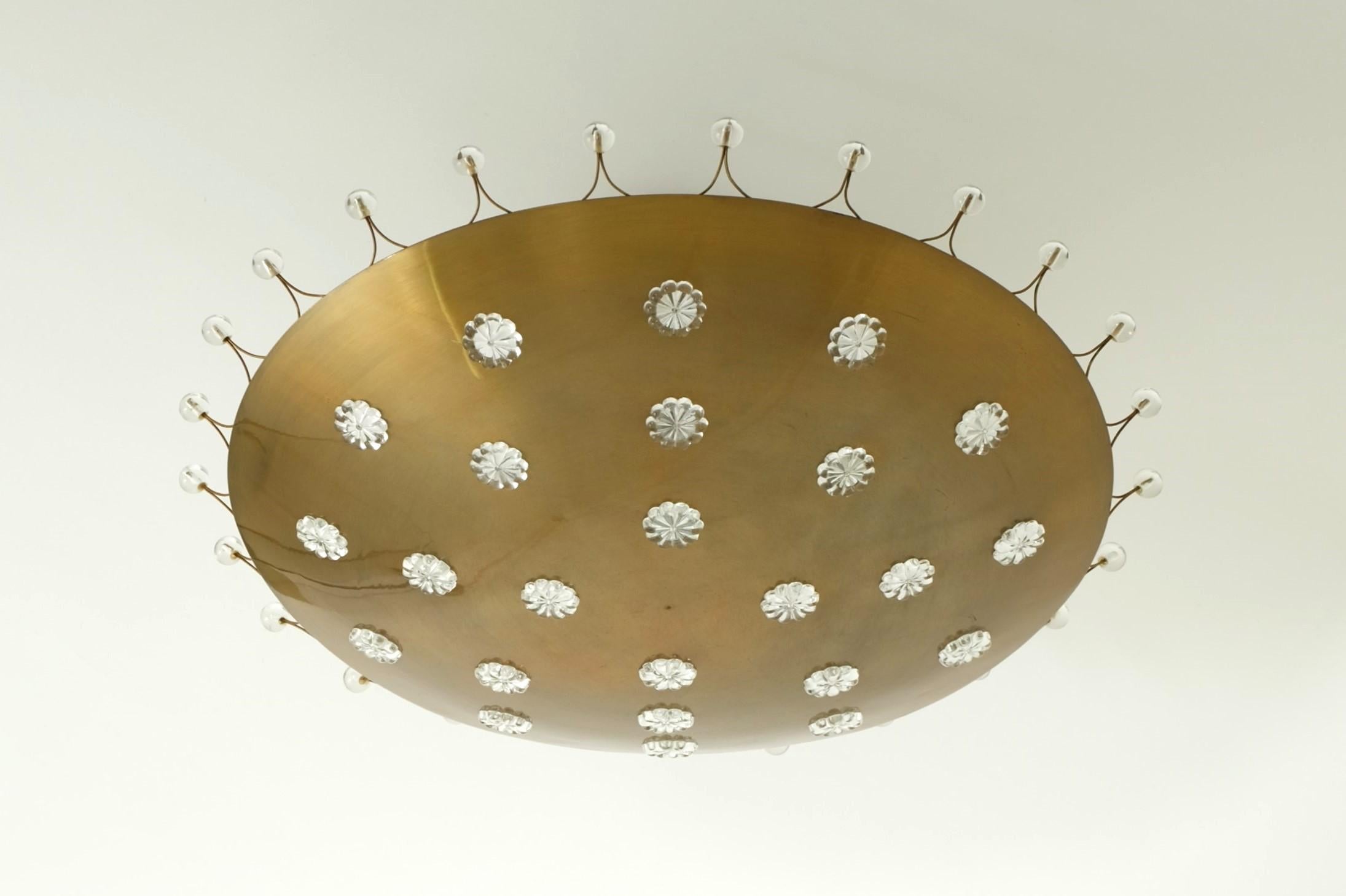 Emil Stejnar Mid-Century Modern Brass Bowl Flush Mount Lamp, Austria 1950s en venta 3