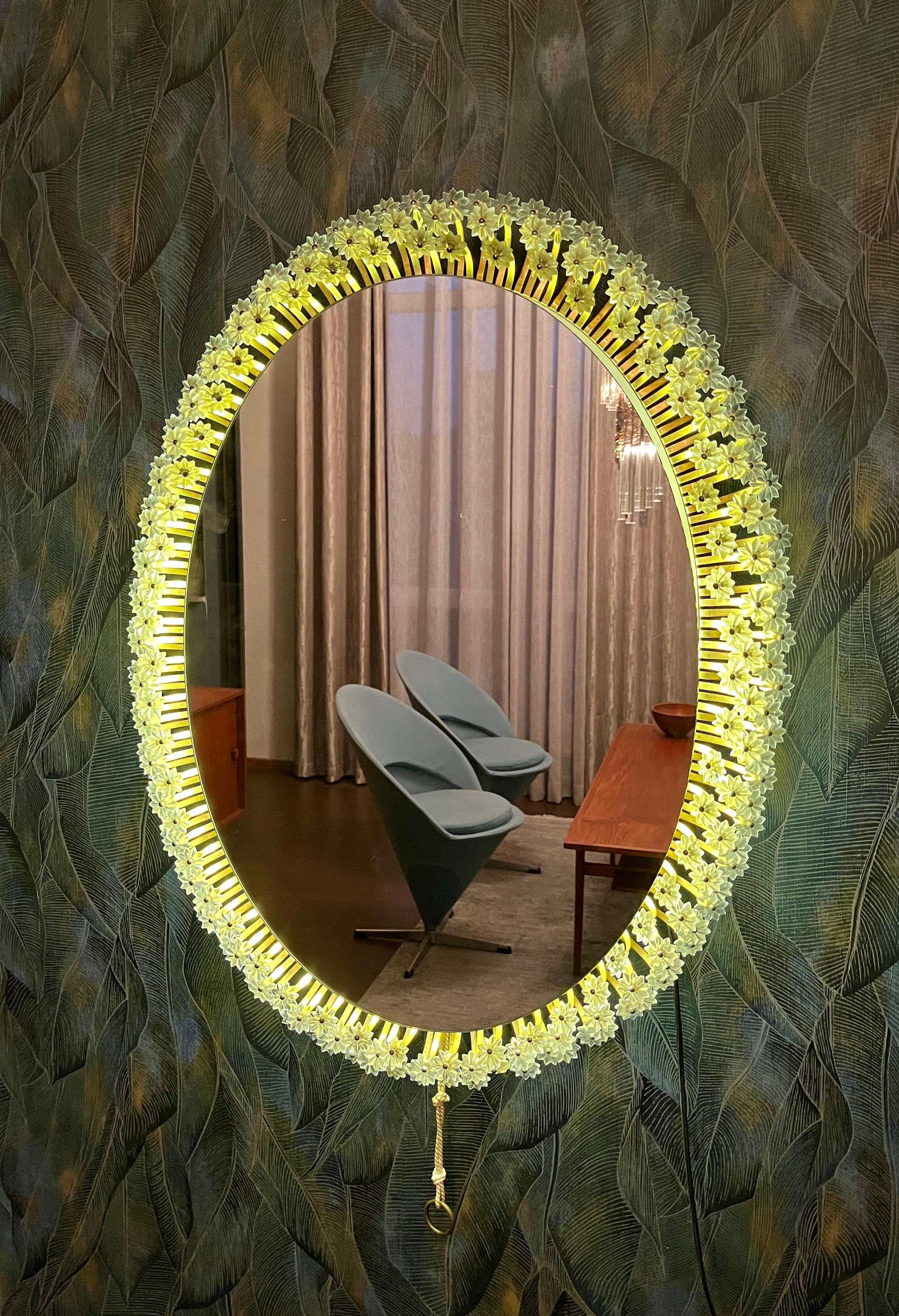Allemand Emil Stejnar miroir ovale à arrière-plan '50 en vente