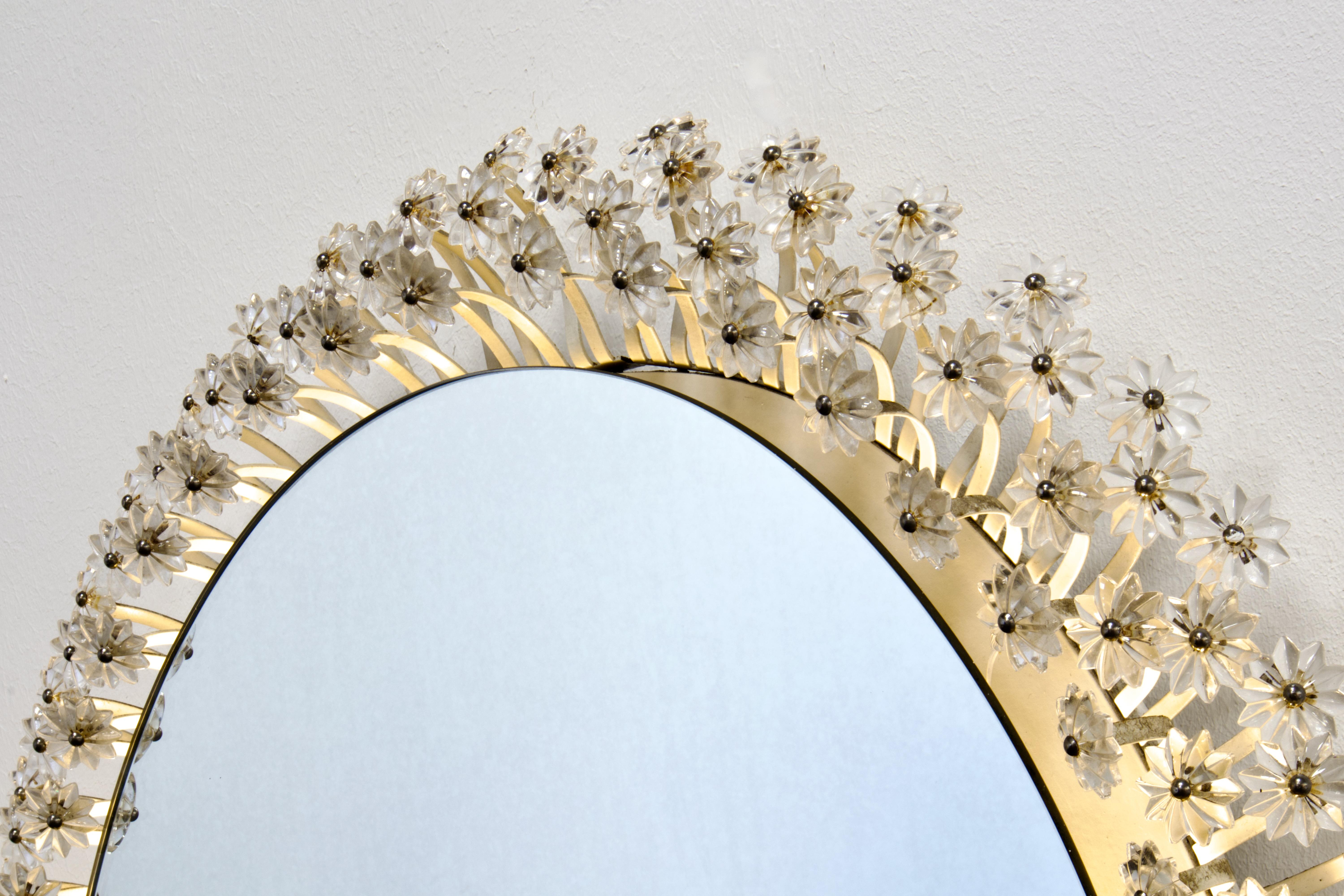 Ovaler Wandspiegel von Emil Stejnar mit 200+ hinterleuchteten österreichischen Kristallen im Angebot 3