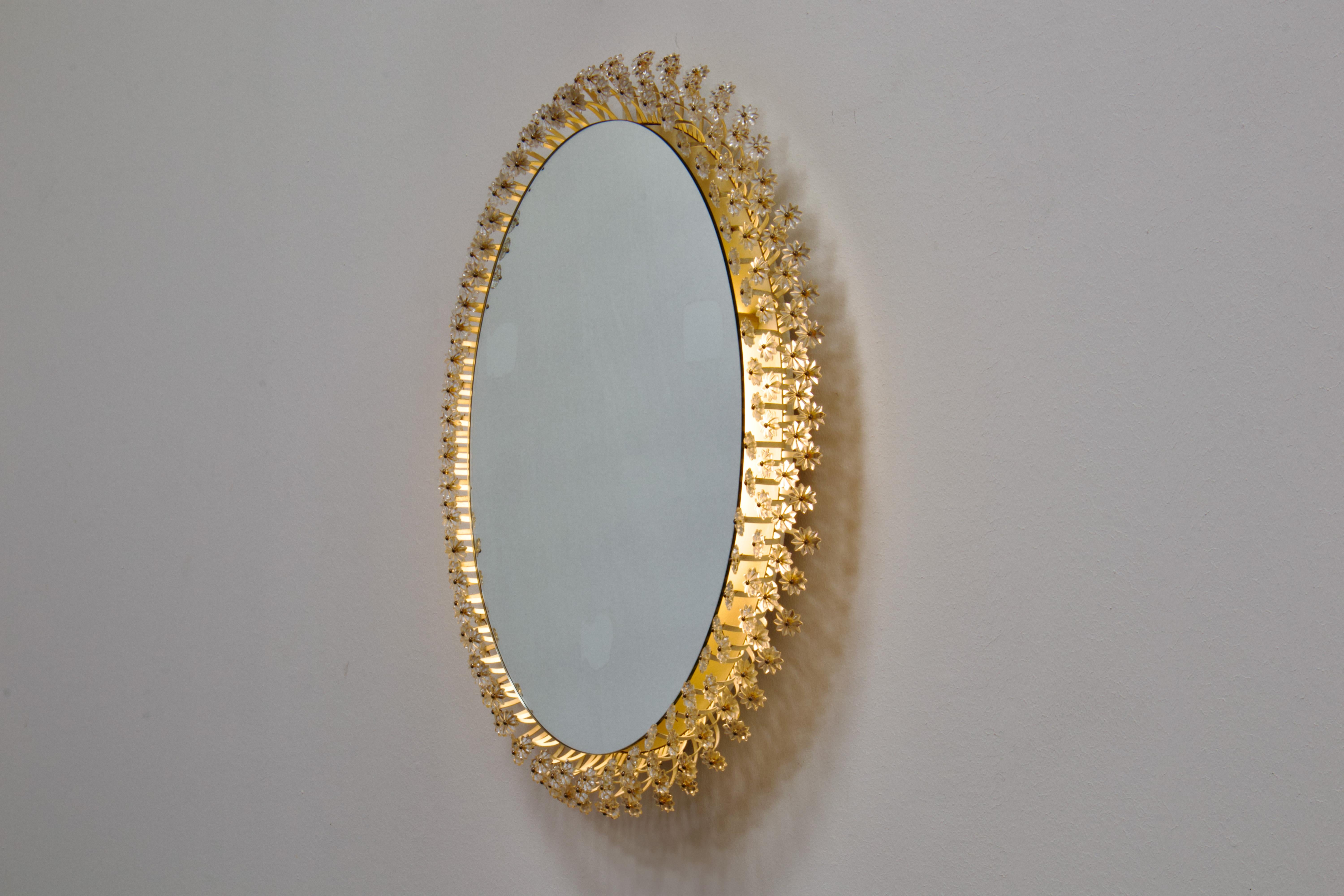 Emil Stejnar Oval Wall Mirror with 200+ Backlit Austrian Crystals In Good Condition For Sale In Grand Cayman, KY