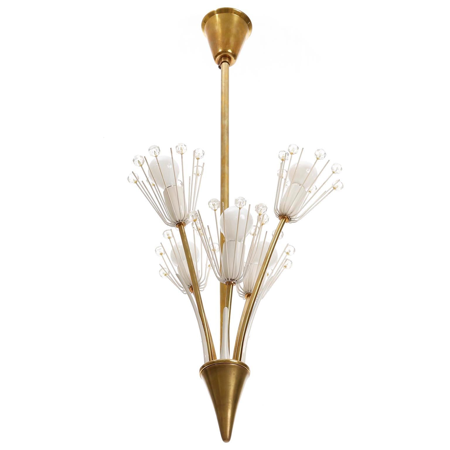 A beautiful Viennese pendant lamp in the form of a bouquet of flowers by Emil Stejnar for Rupert Nikoll, Vienna, Austria, from the middle of the century, around 1960 (late 1950s or early 1960s).
Emil Stejnar designed this kind of light in 1955 for