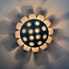Lampada da parete Emil Stejnar con cristalli di fiori, Vienna anni '50