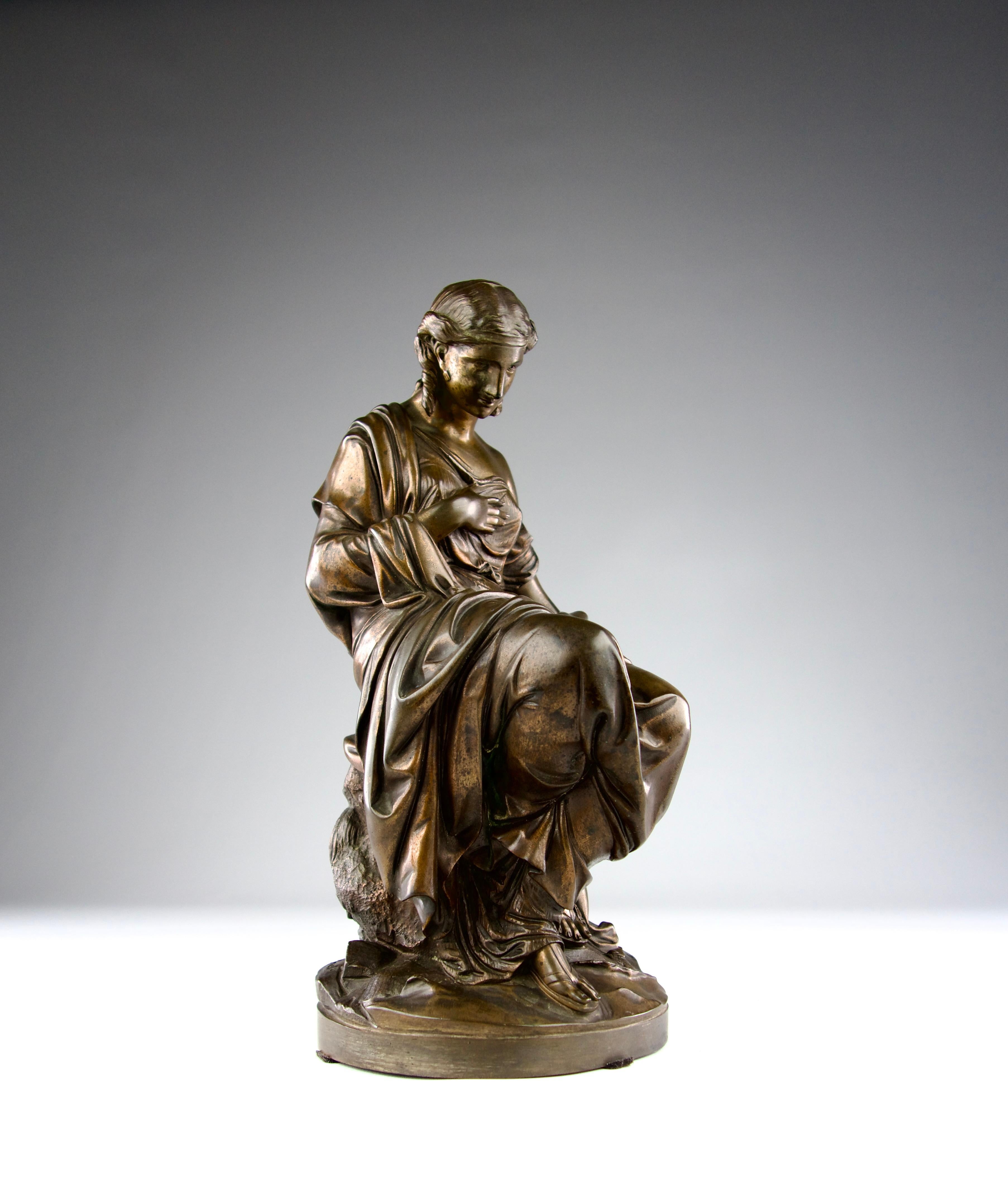 Emile Carlier, Sculpture en bronze de Sappho et sa lyre au bord de la mer, 19e siècle en vente 3