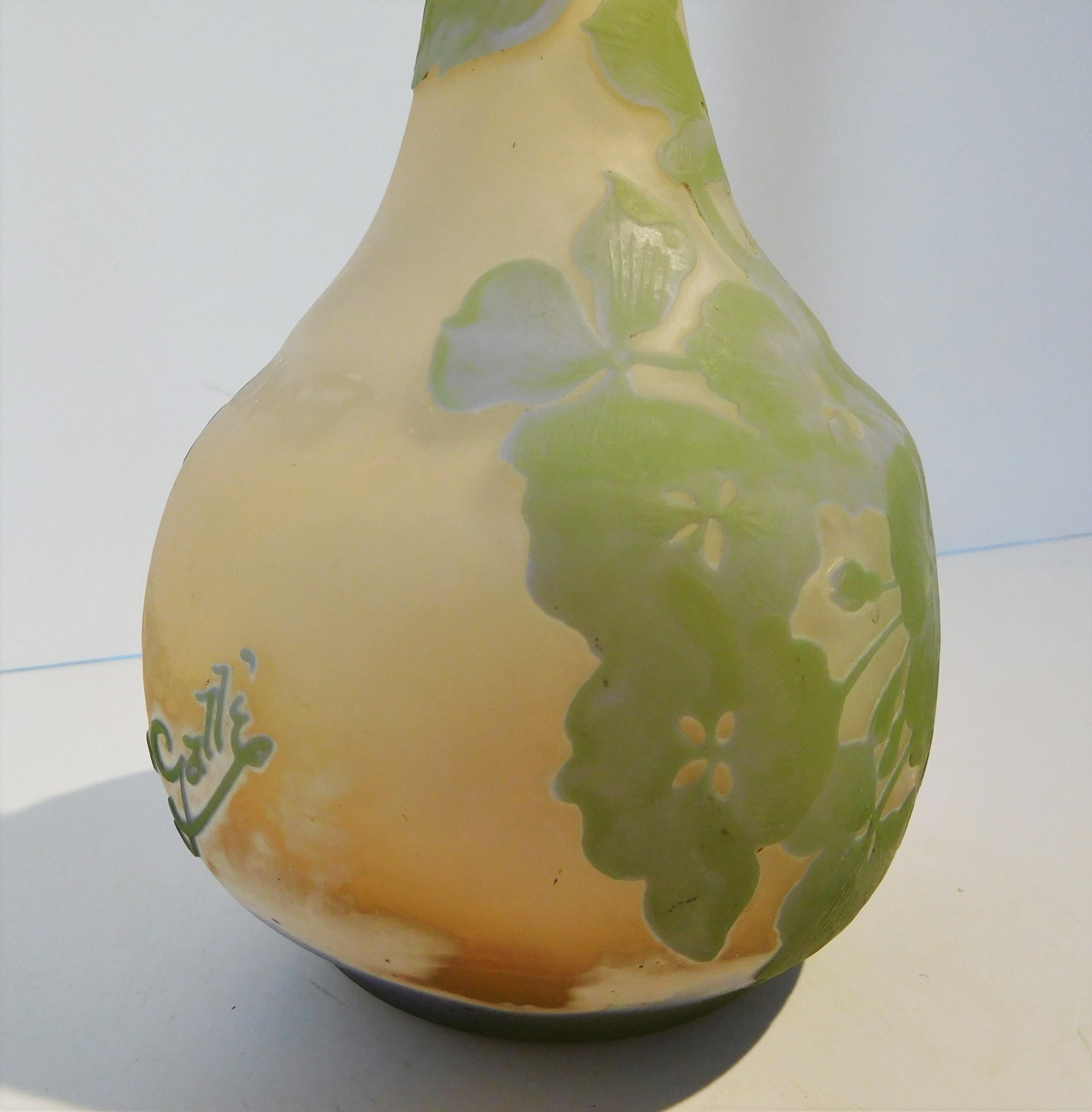 Emile Gallé Tall Blown Cameo Glass Bud Vase in Pastel Colors, circa 1905 For Sale 9